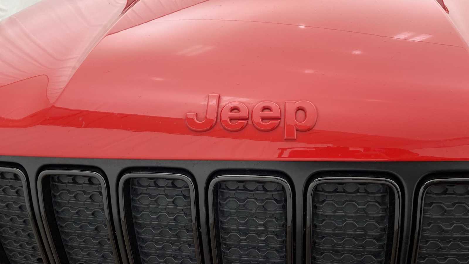 Thumbnail: 2022 Jeep Renegade - 38