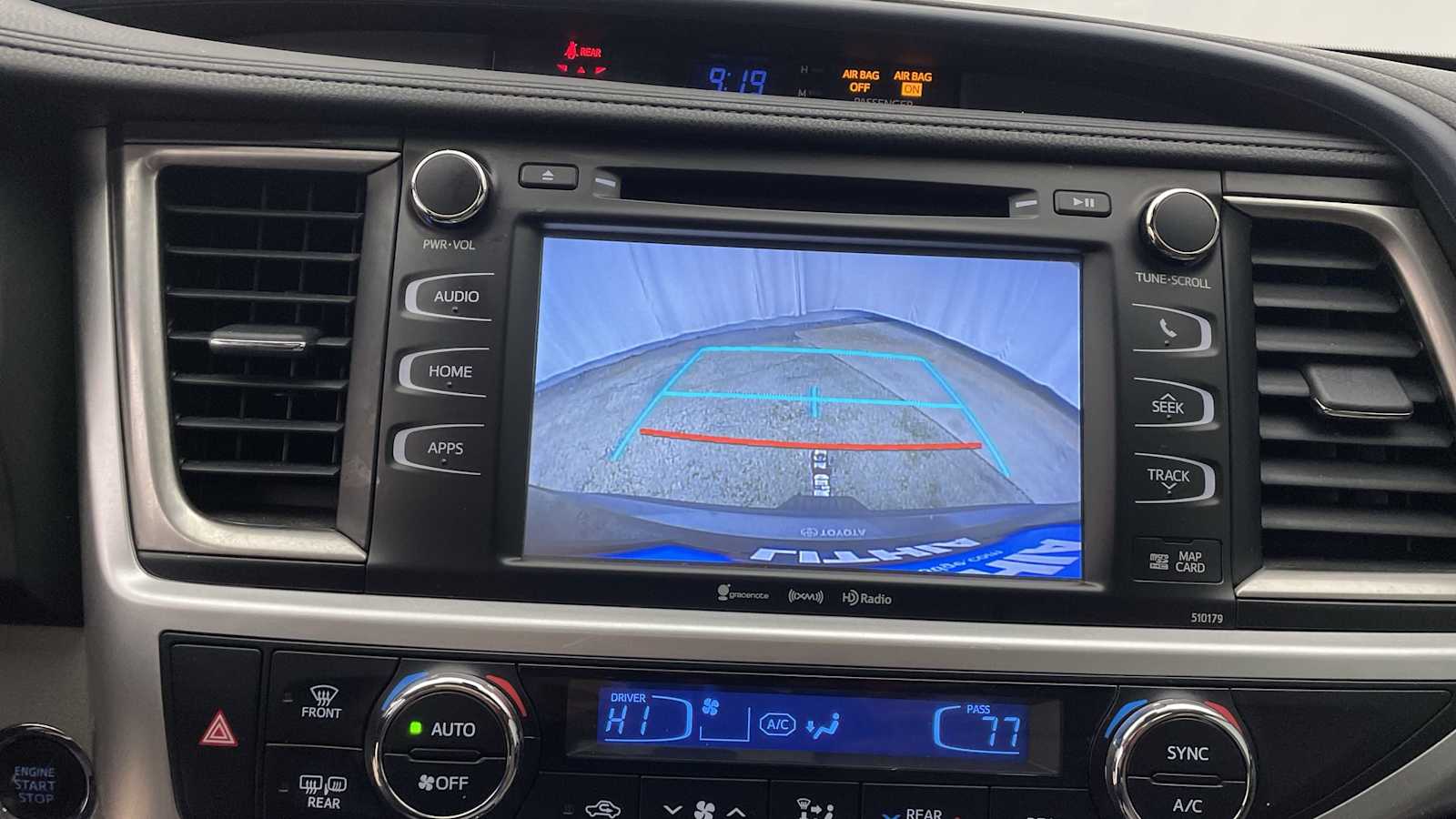 Thumbnail: 2018 Toyota Highlander - 5