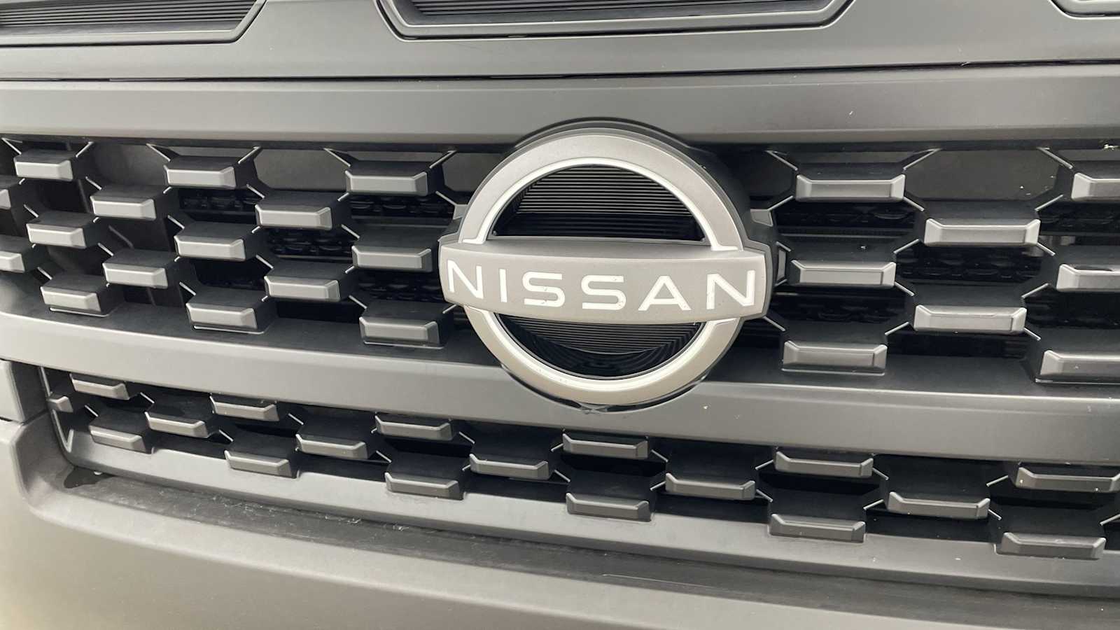 Thumbnail: 2025 Nissan Frontier - 33