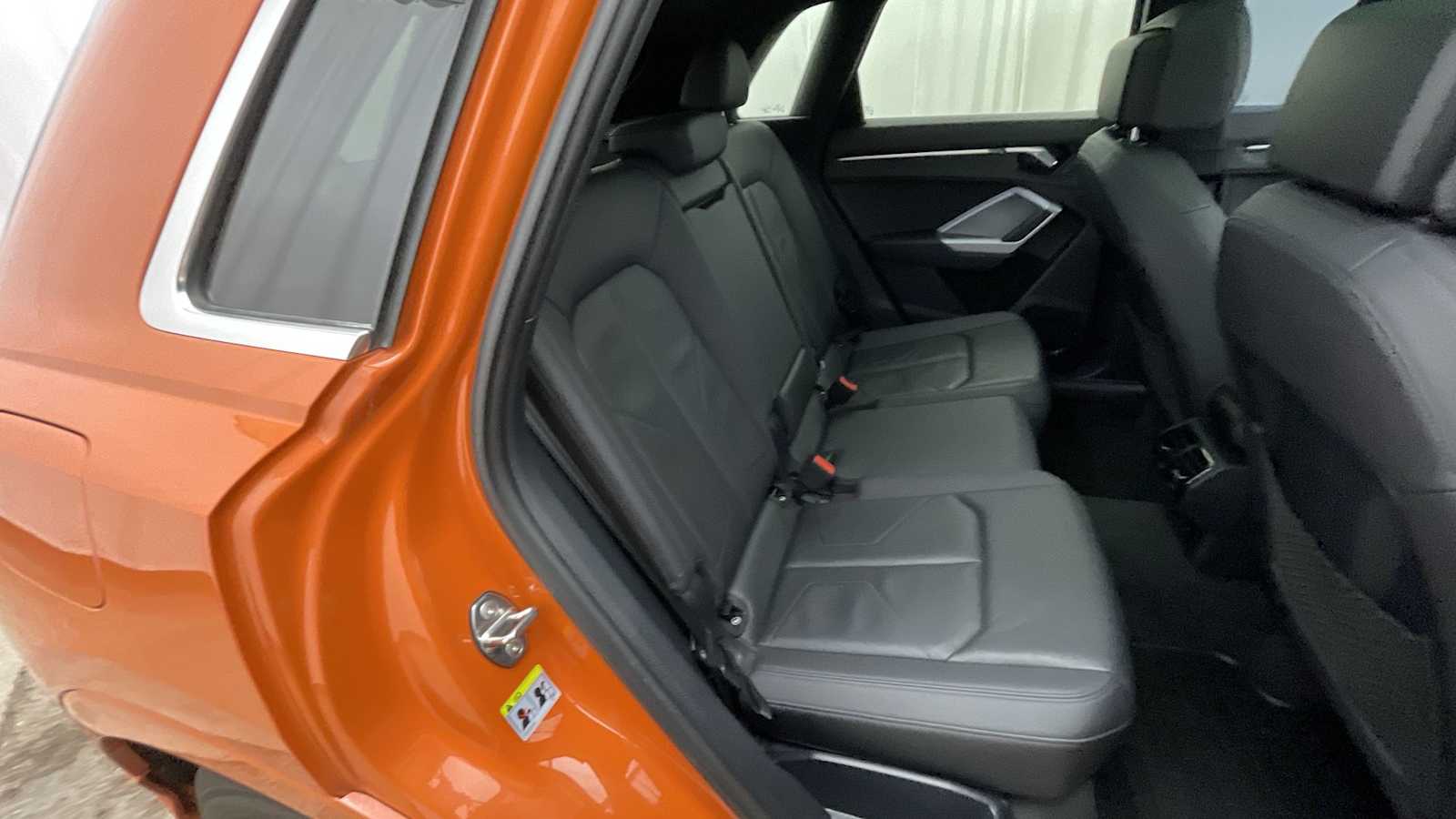 Thumbnail: 2021 Audi Q3 - 11