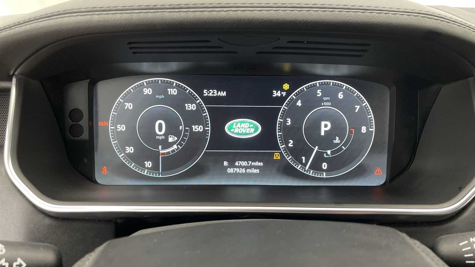 Thumbnail: 2017 Land Rover Range Rover - 23