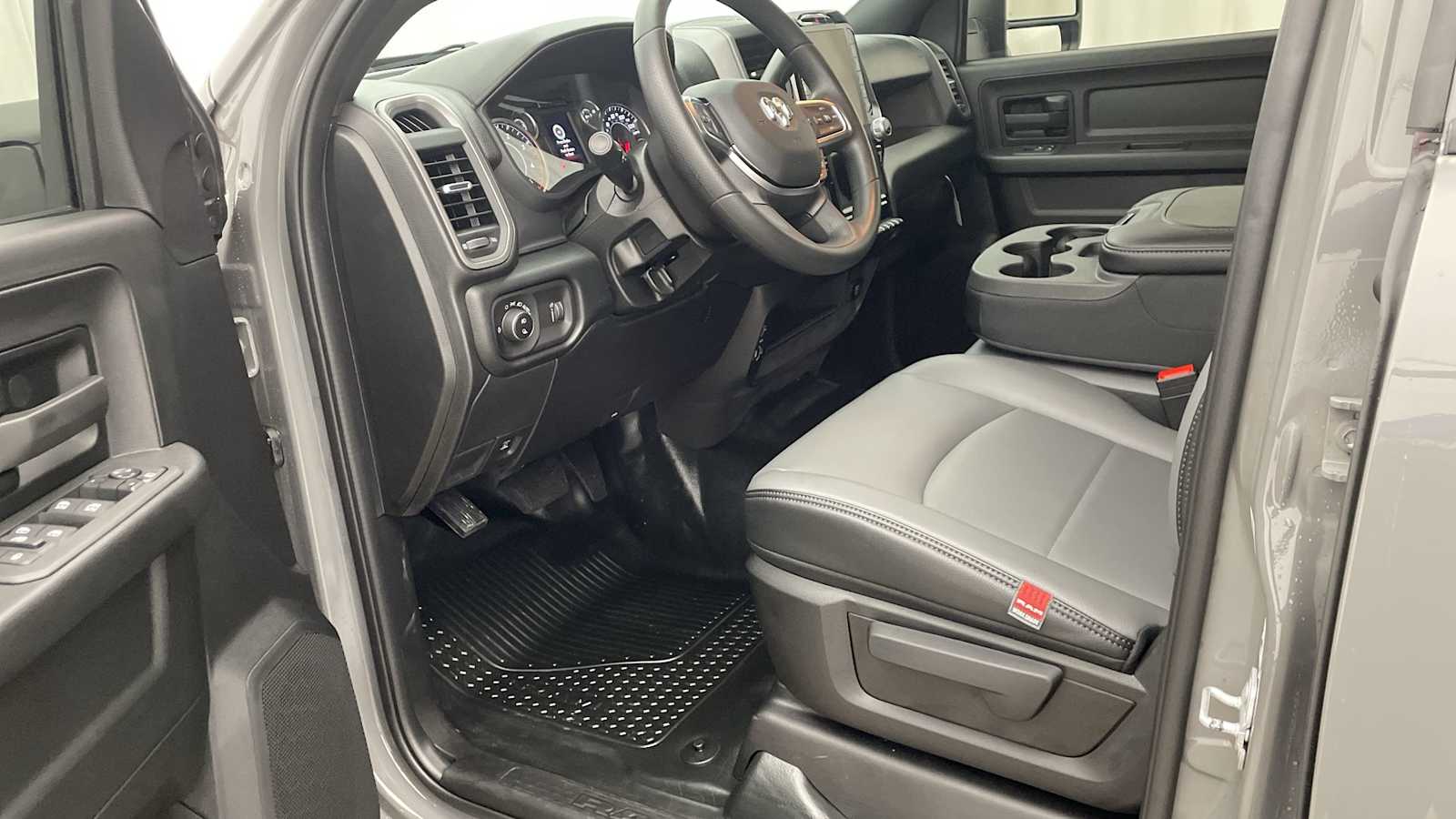 Thumbnail: 2026 RAM 3500 - 2