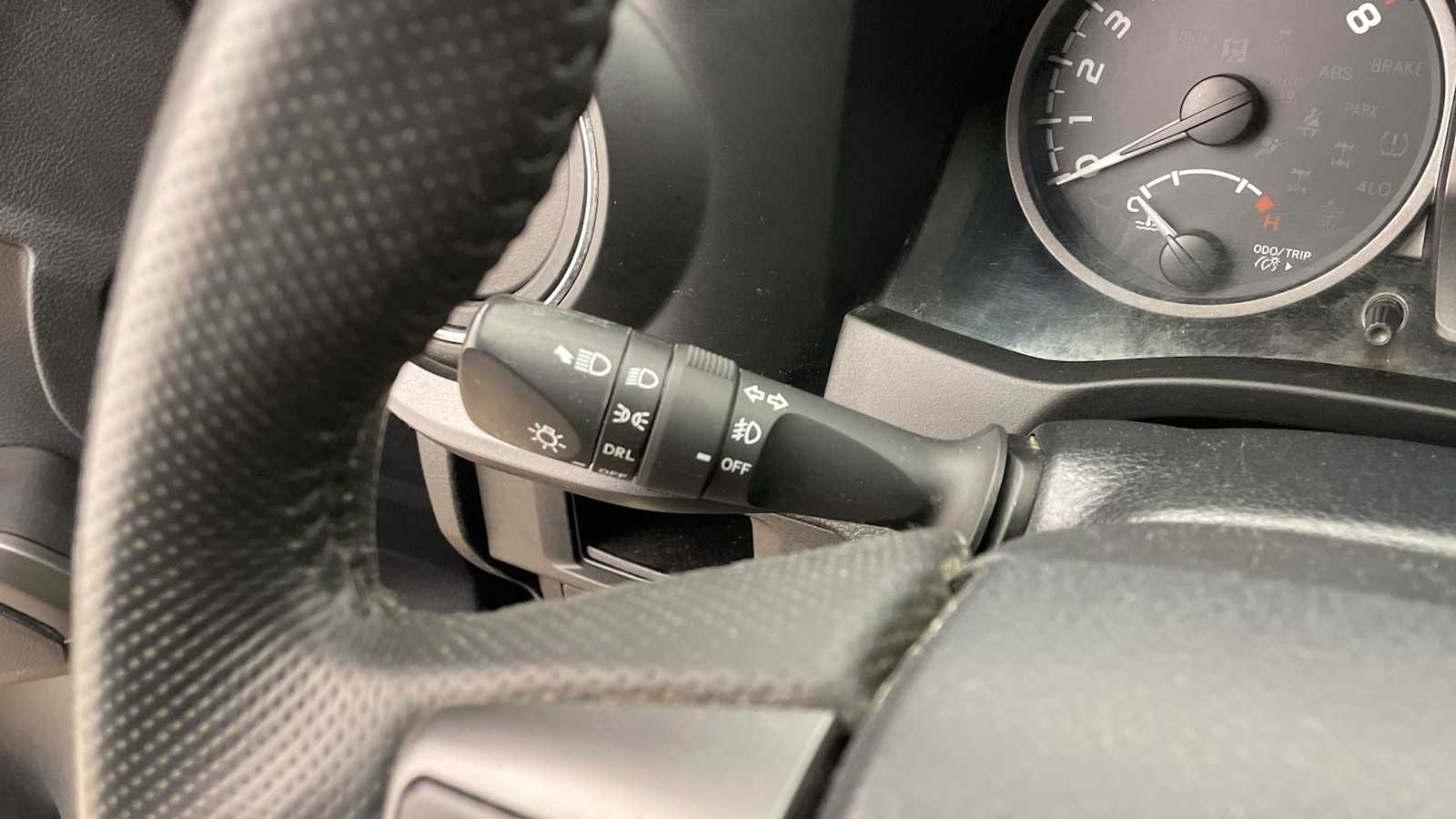 Thumbnail: 2019 Toyota Tacoma - 16