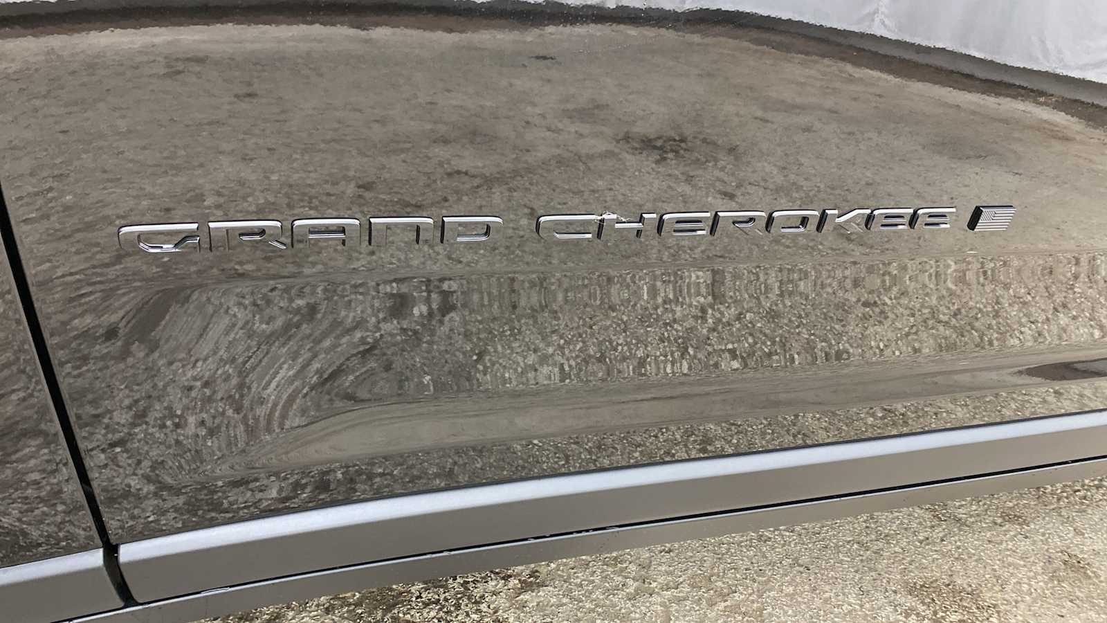 2024 Jeep Grand Cherokee Altitude 40