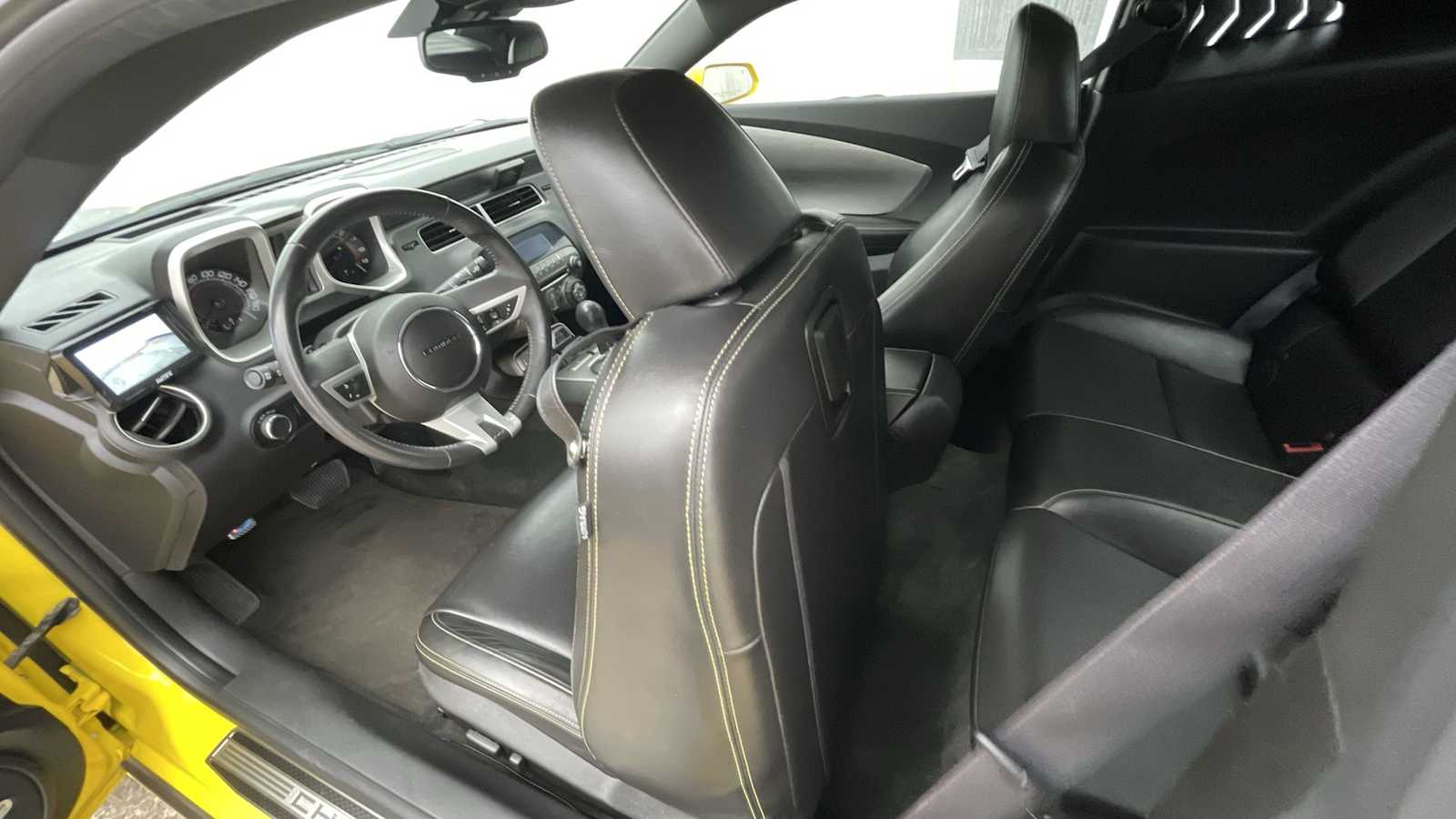 Thumbnail: 2011 Chevrolet Camaro - 7