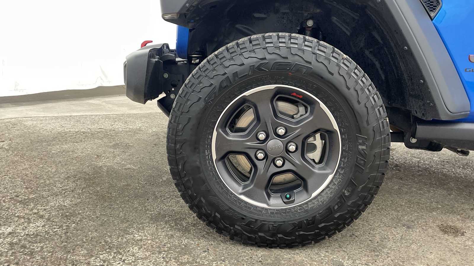 Thumbnail: 2023 Jeep Gladiator - 43