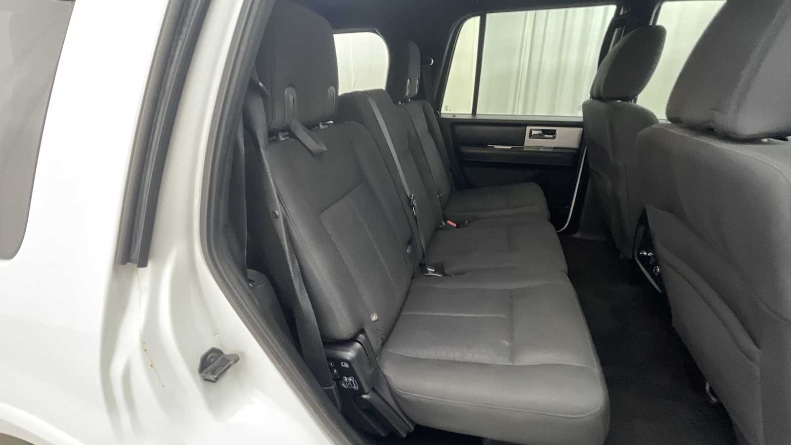 2017 Ford Expedition XLT 9