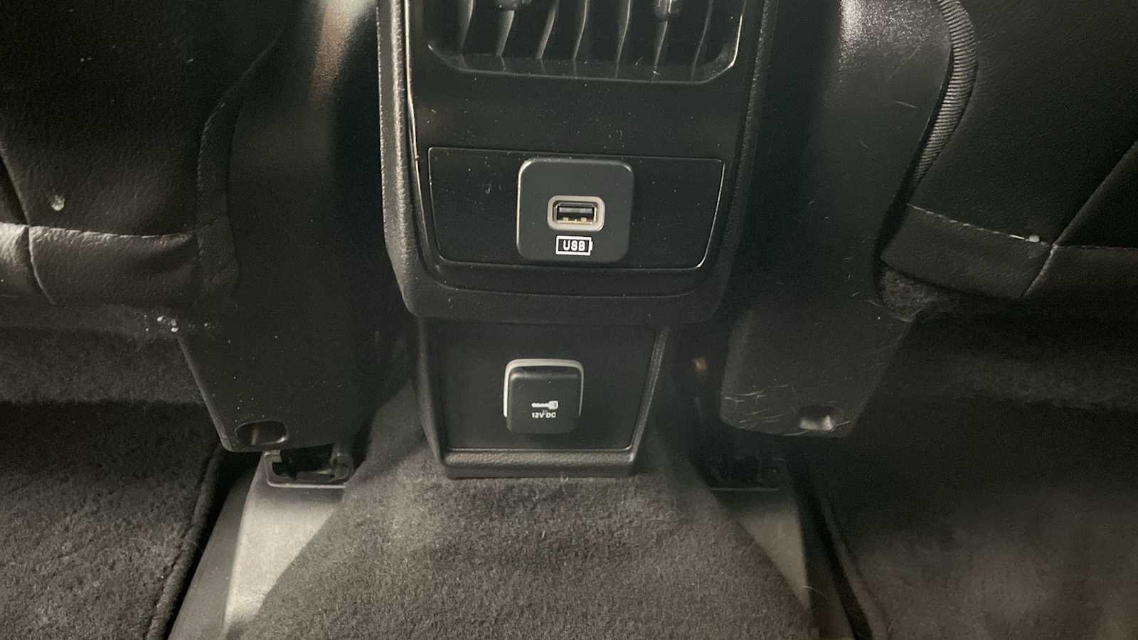 Thumbnail: 2022 Jeep Compass - 24