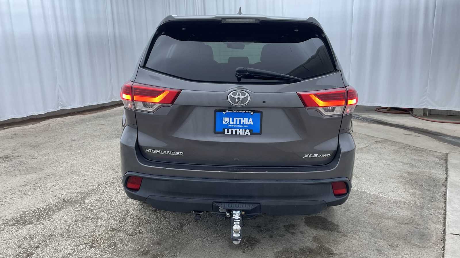 Thumbnail: 2018 Toyota Highlander - 34