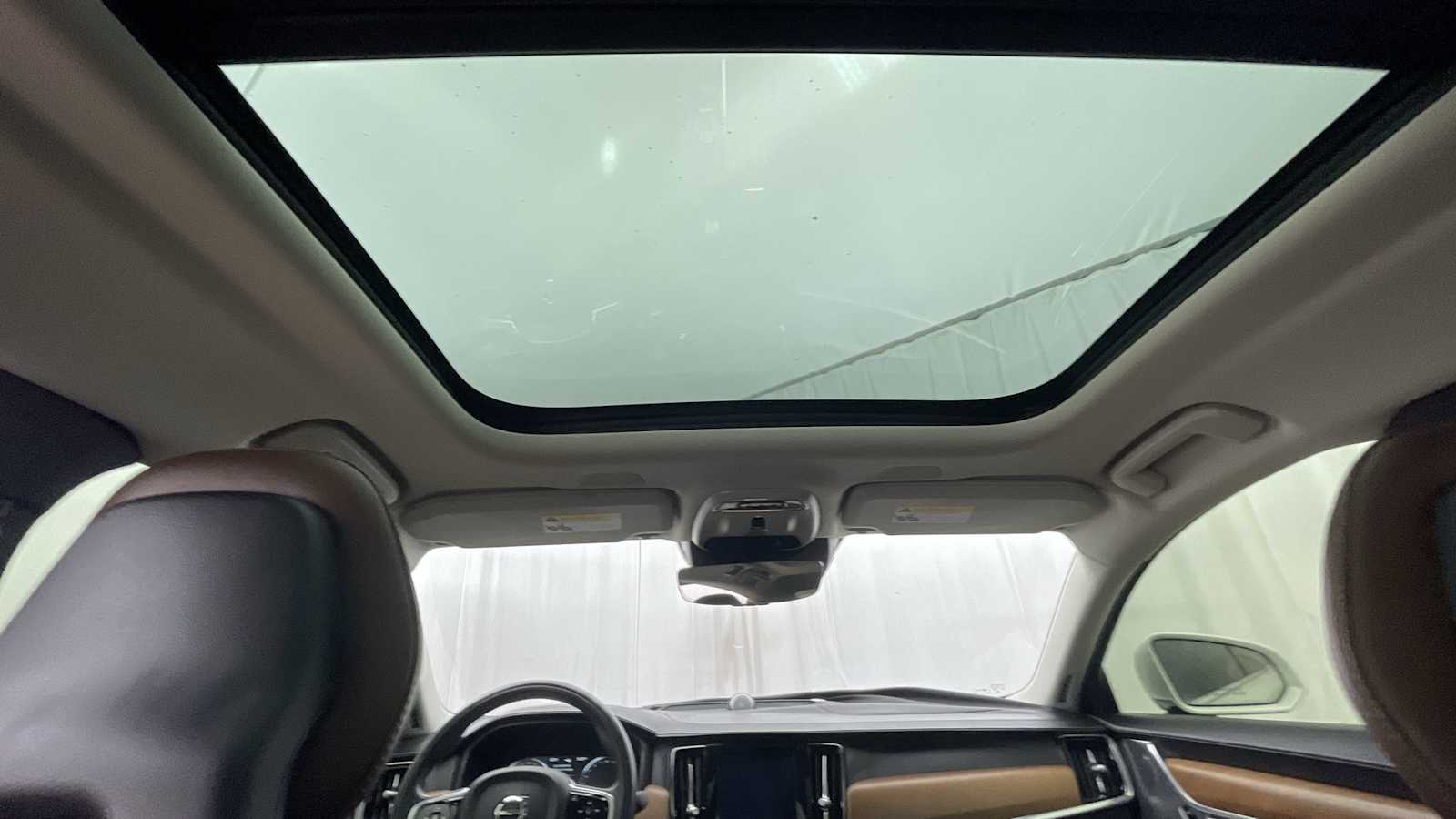 Thumbnail: 2018 Volvo S90 - 9