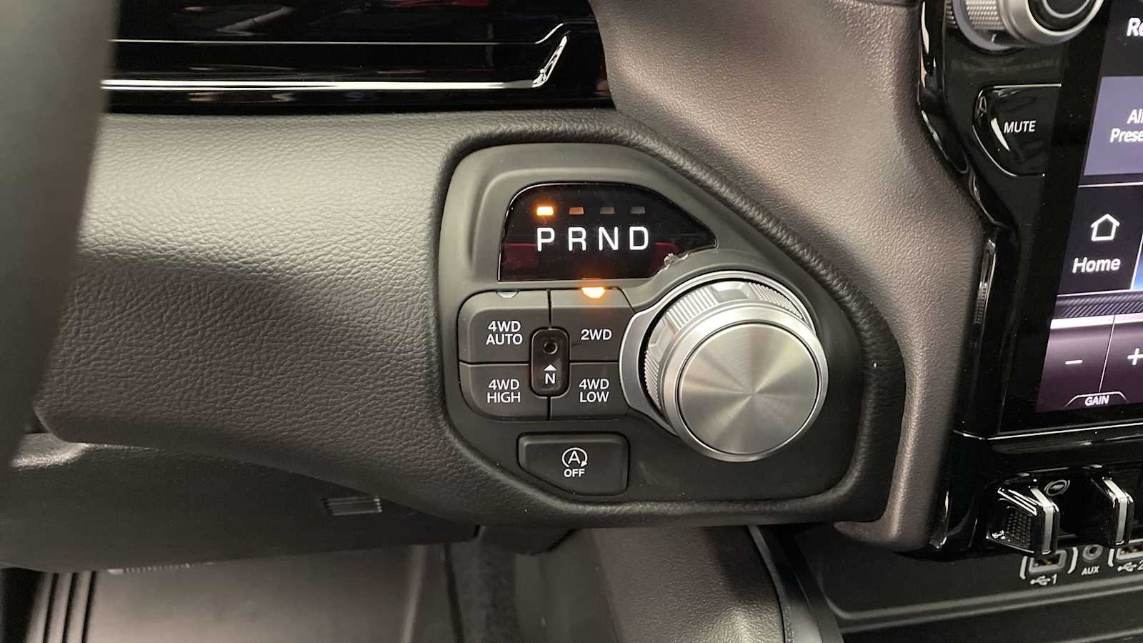 Thumbnail: 2026 RAM 1500 - 19