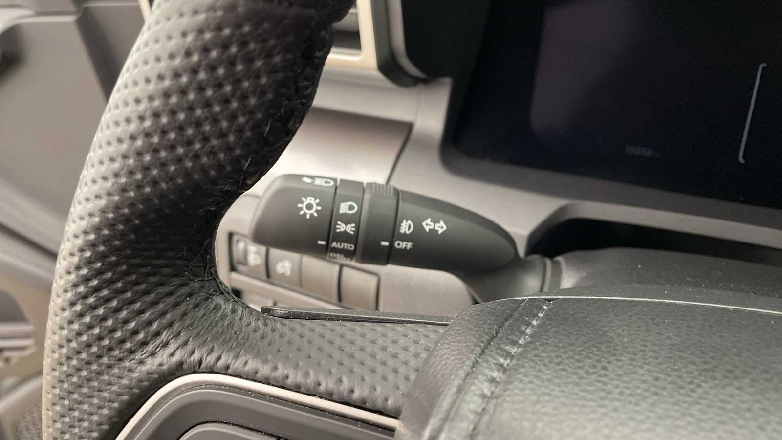 Thumbnail: 2024 Toyota Tacoma - 15