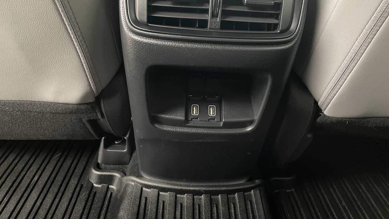 Thumbnail: 2019 Honda CR-V - 24