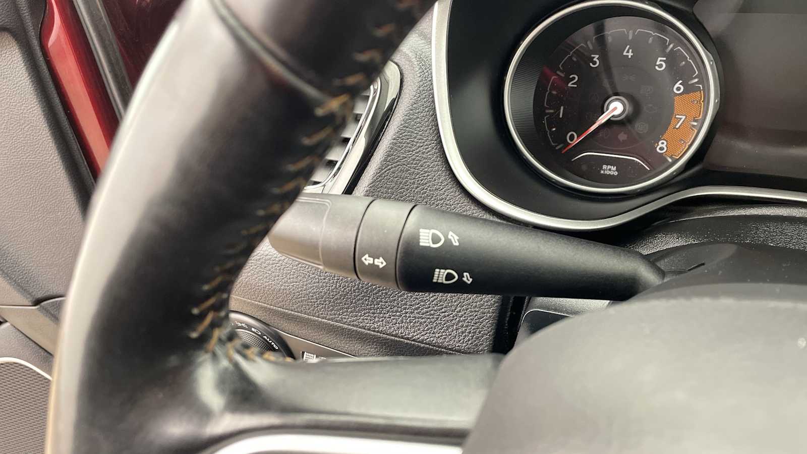 Thumbnail: 2021 Jeep Compass - 15