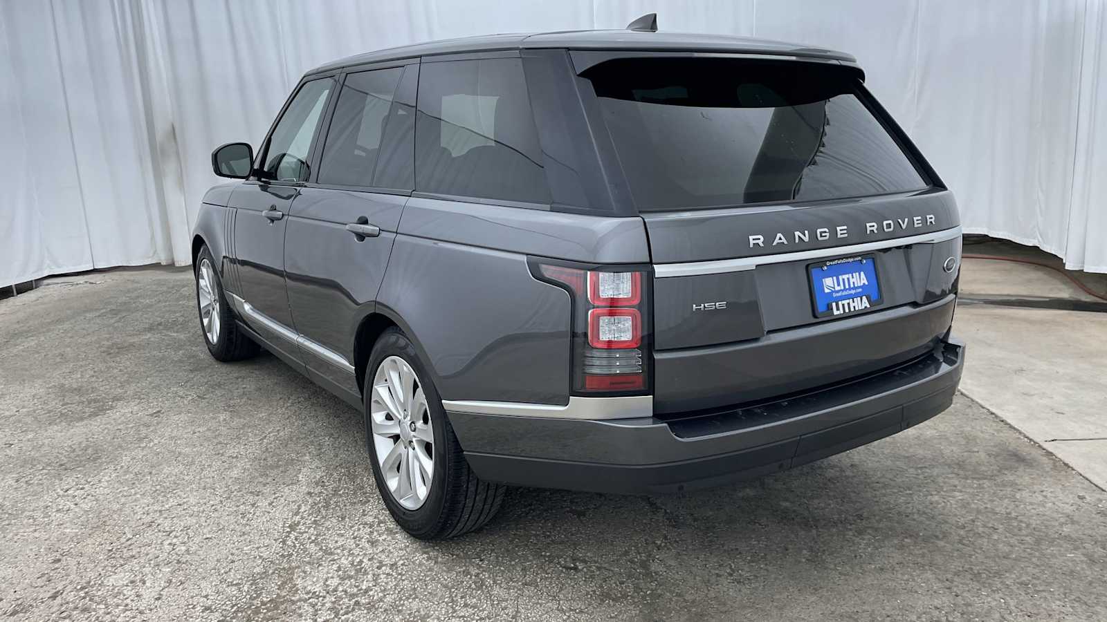 Thumbnail: 2017 Land Rover Range Rover - 33