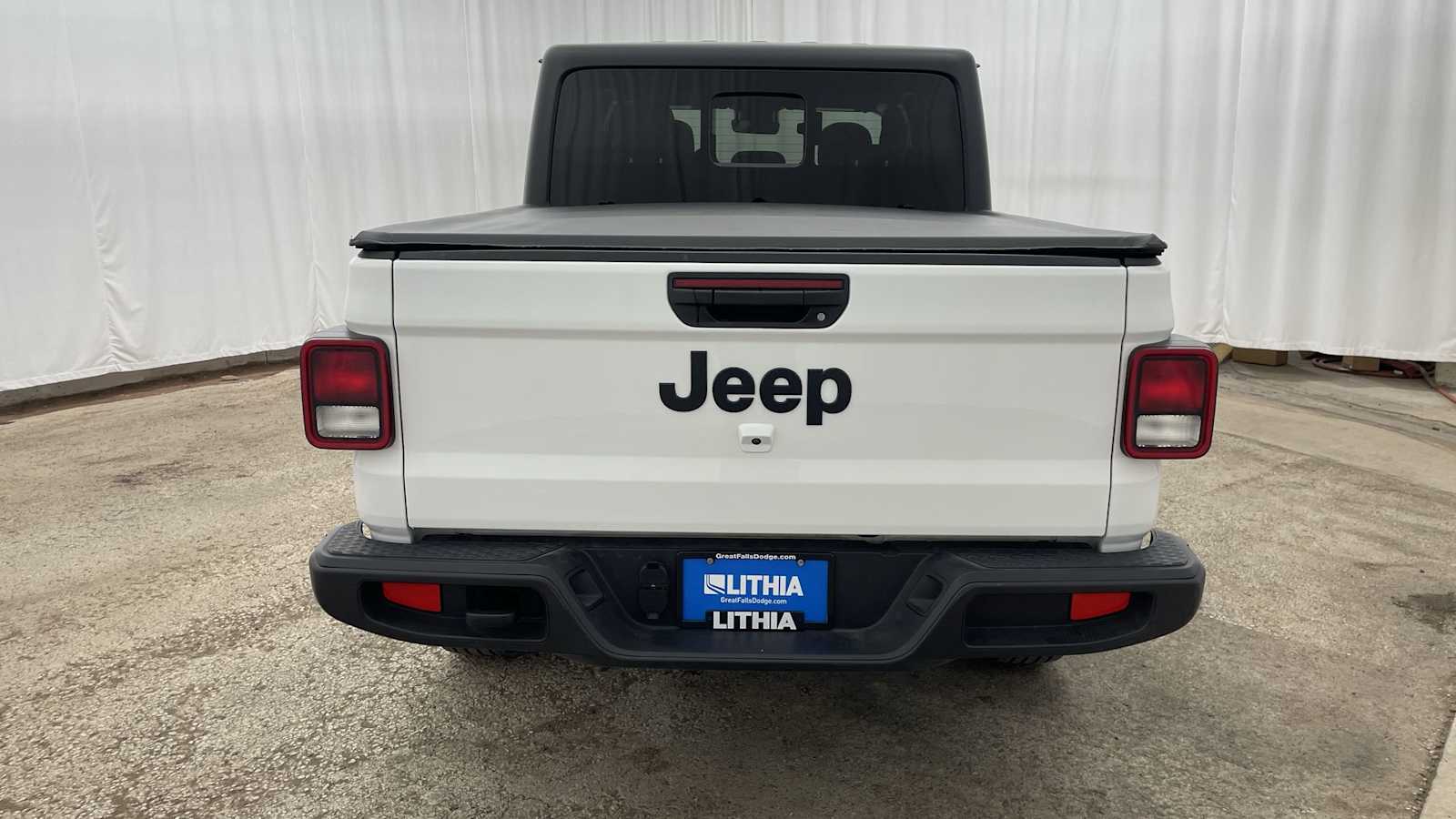 Thumbnail: 2025 Jeep Gladiator - 35