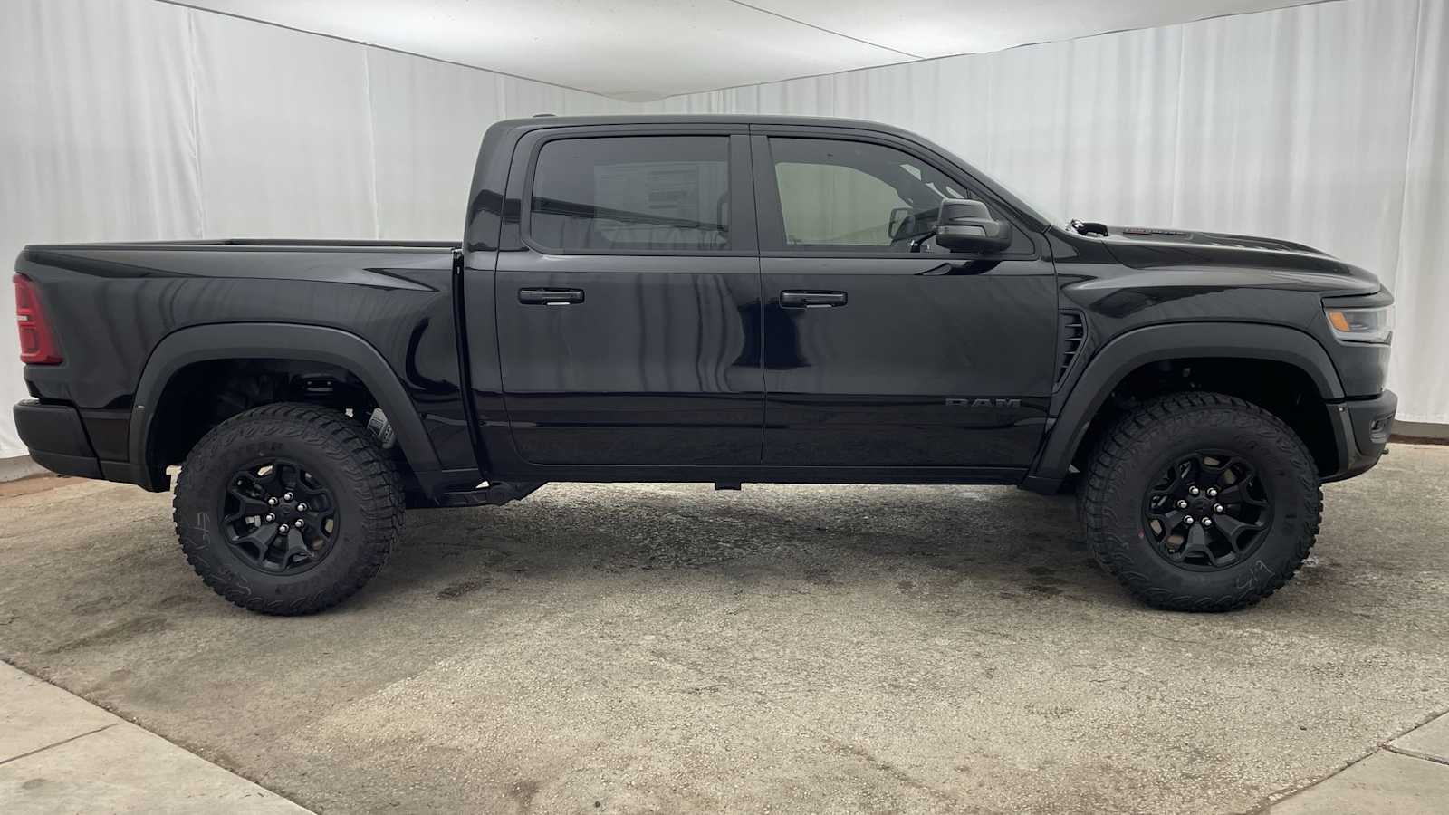Thumbnail: 2026 RAM 1500 - 36