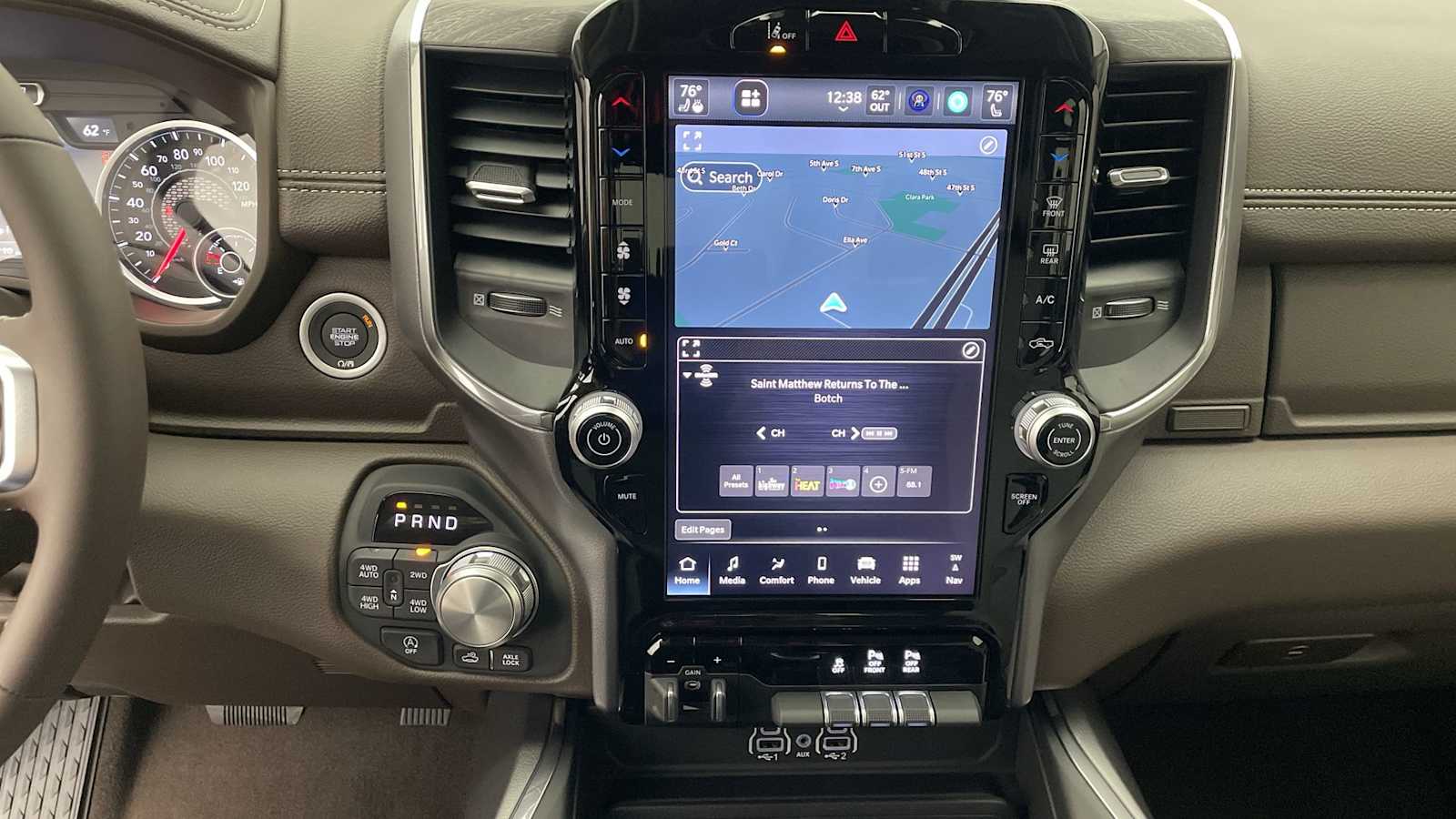 Thumbnail: 2026 RAM 1500 - 17