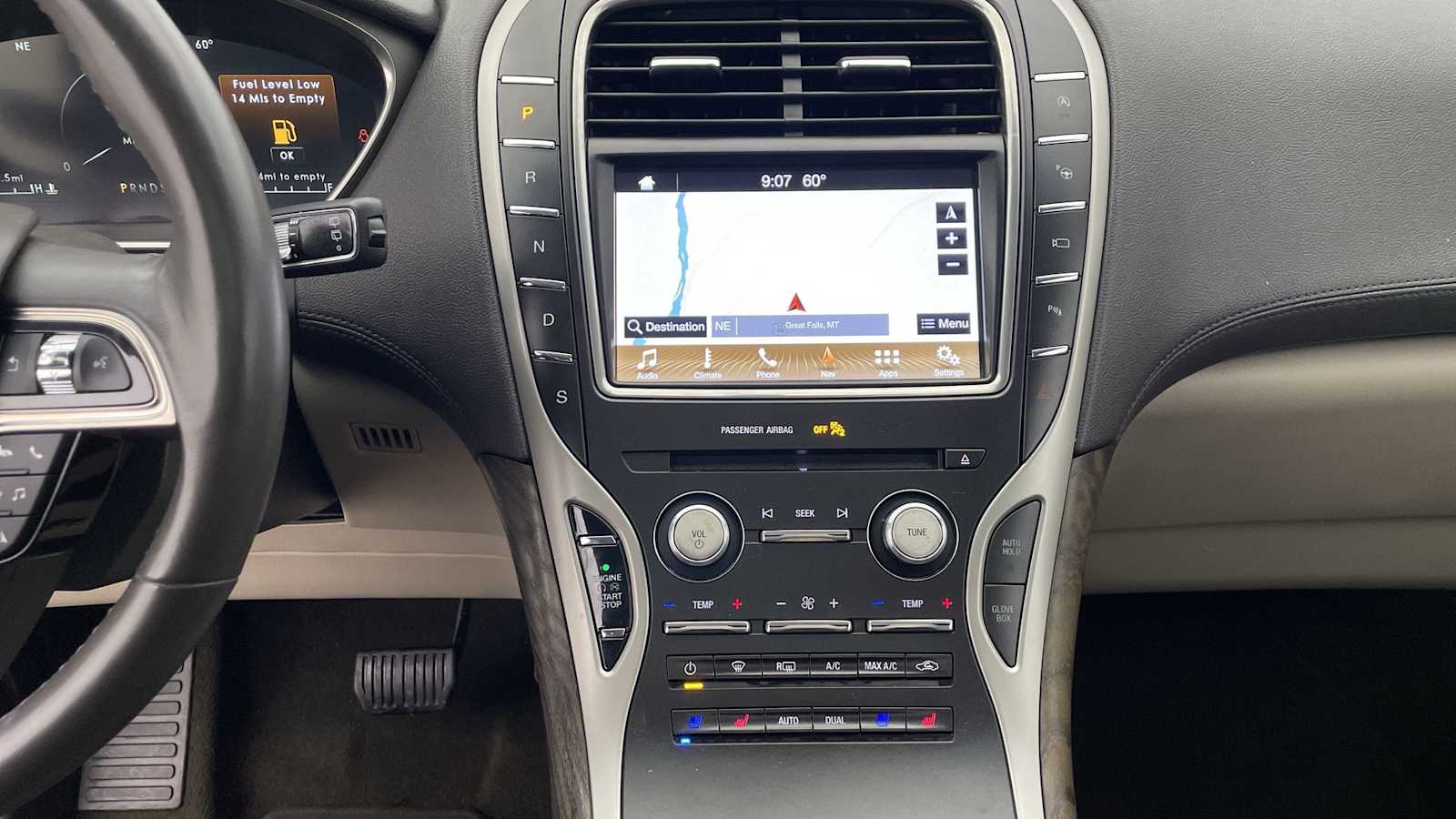 Thumbnail: 2019 Lincoln Nautilus - 19