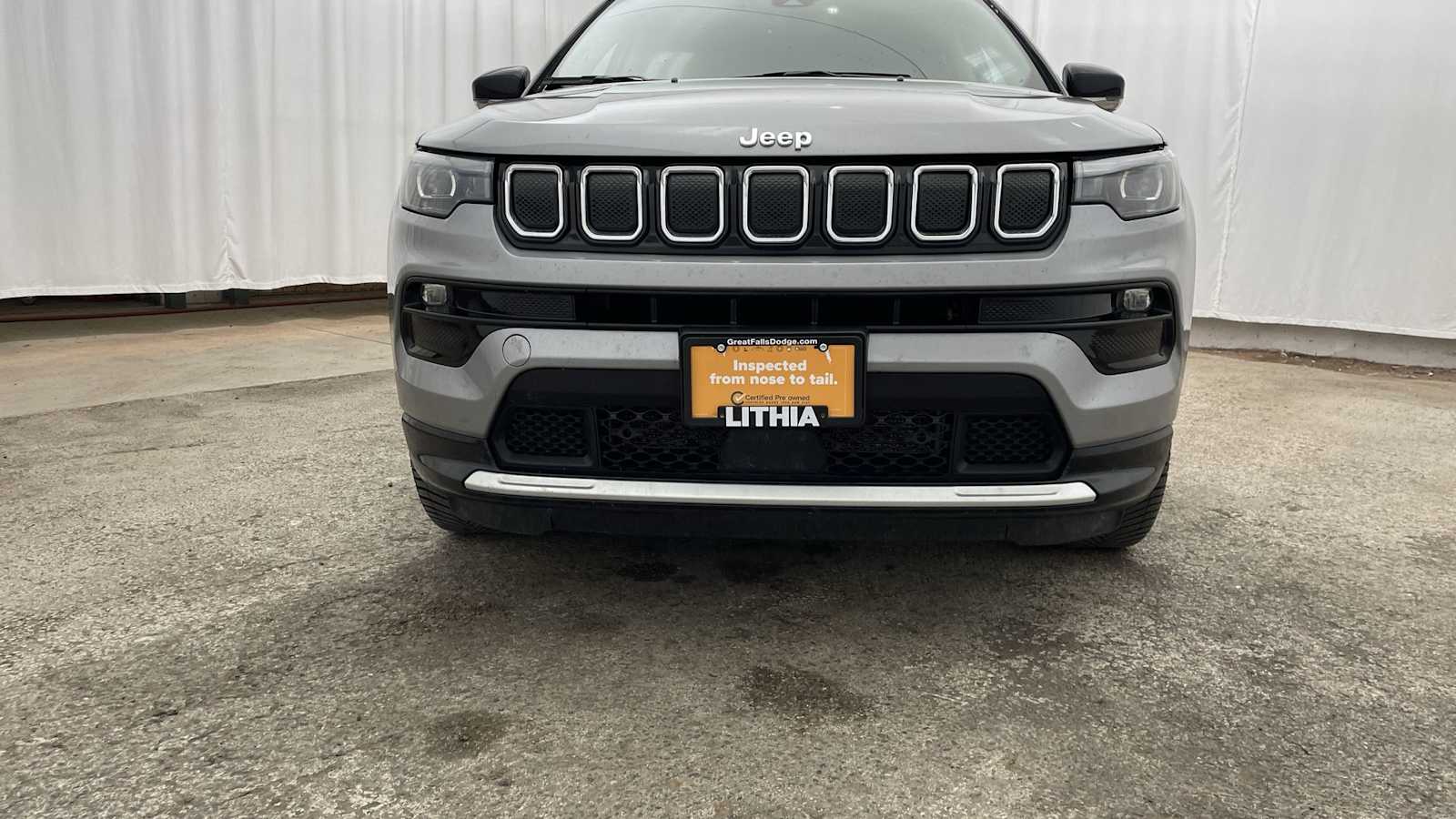 Thumbnail: 2022 Jeep Compass - 40