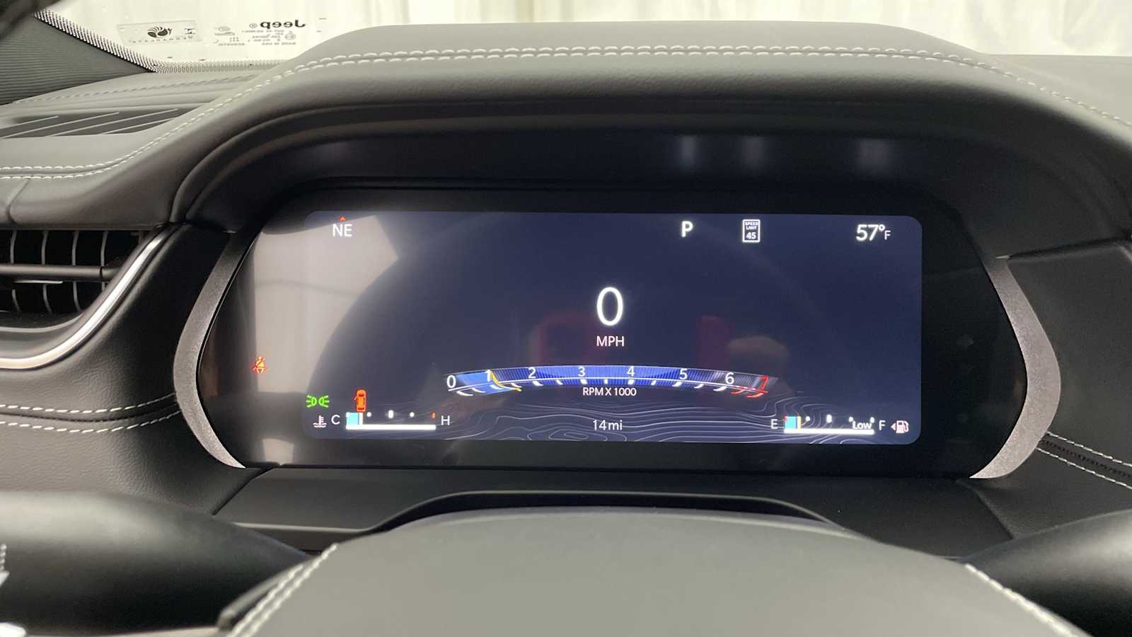 Thumbnail: 2025 Jeep Grand Cherokee - 24