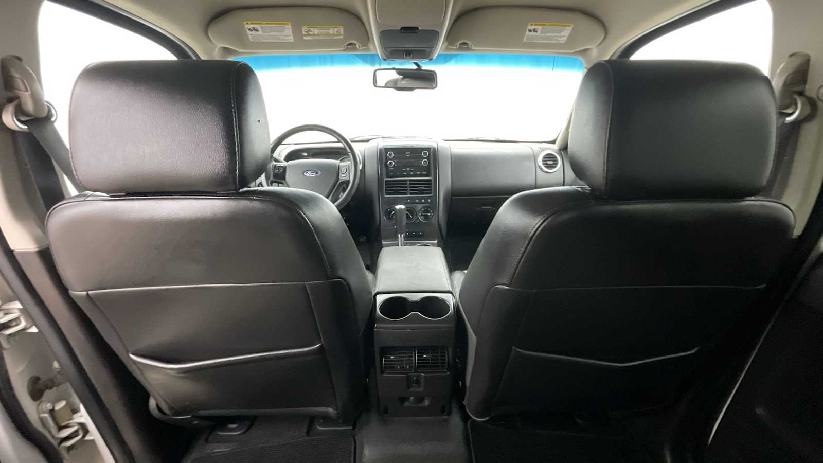 Thumbnail: 2008 Ford Explorer Sport Trac - 6