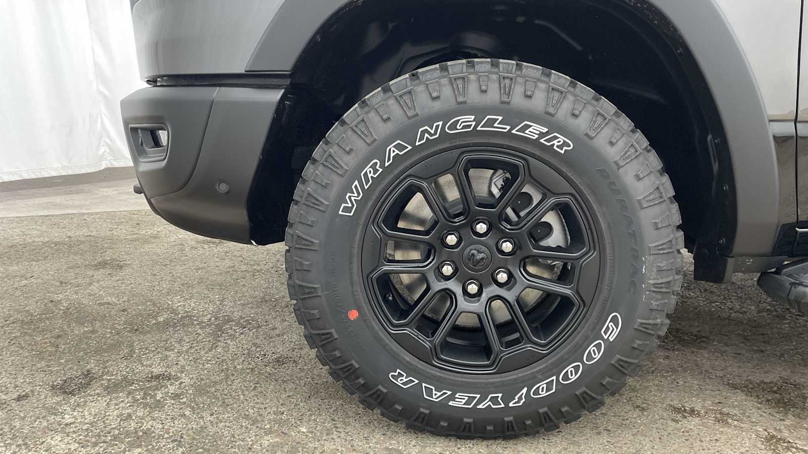 Thumbnail: 2025 RAM 1500 - 42