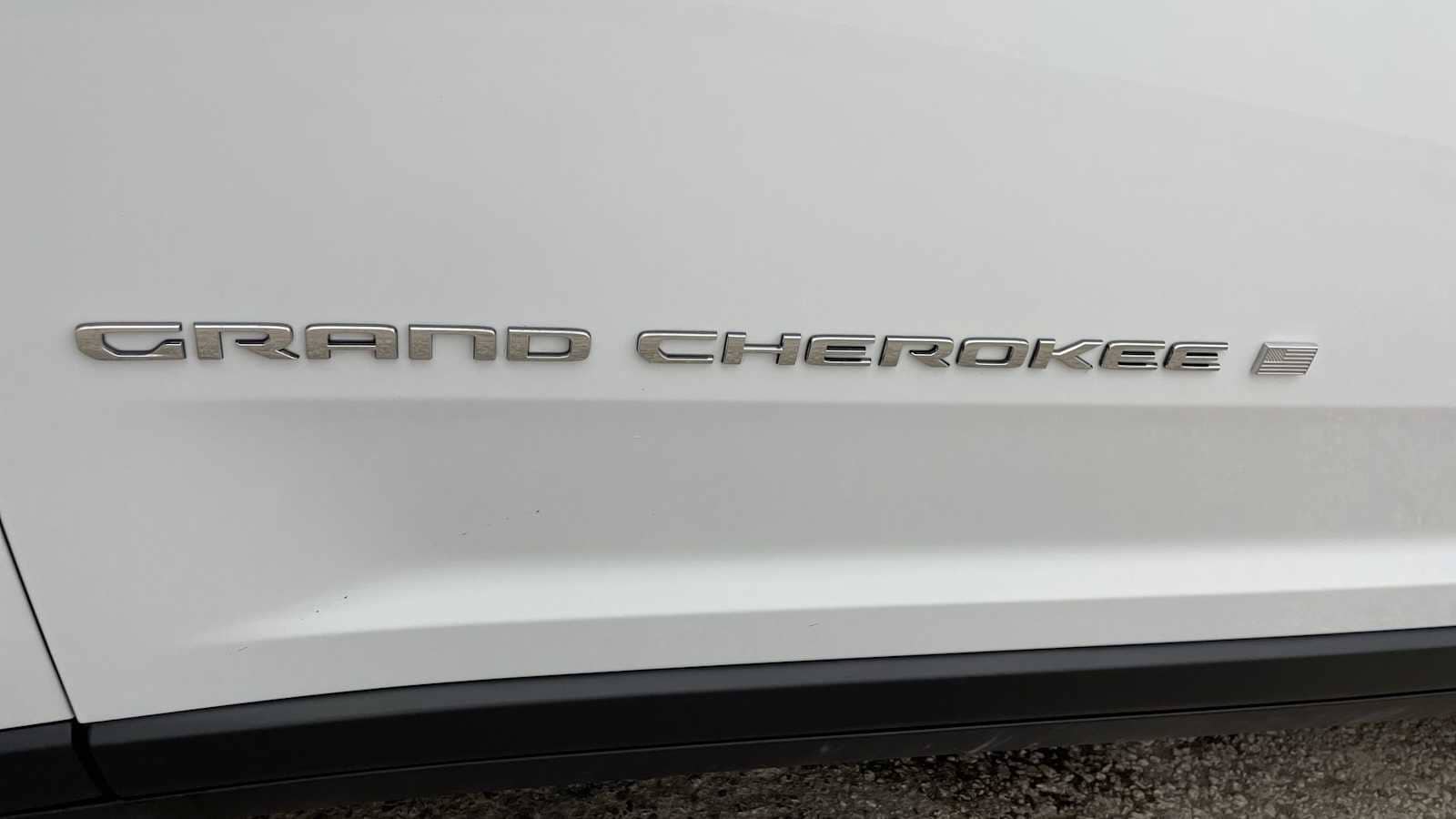 Thumbnail: 2023 Jeep Grand Cherokee - 41