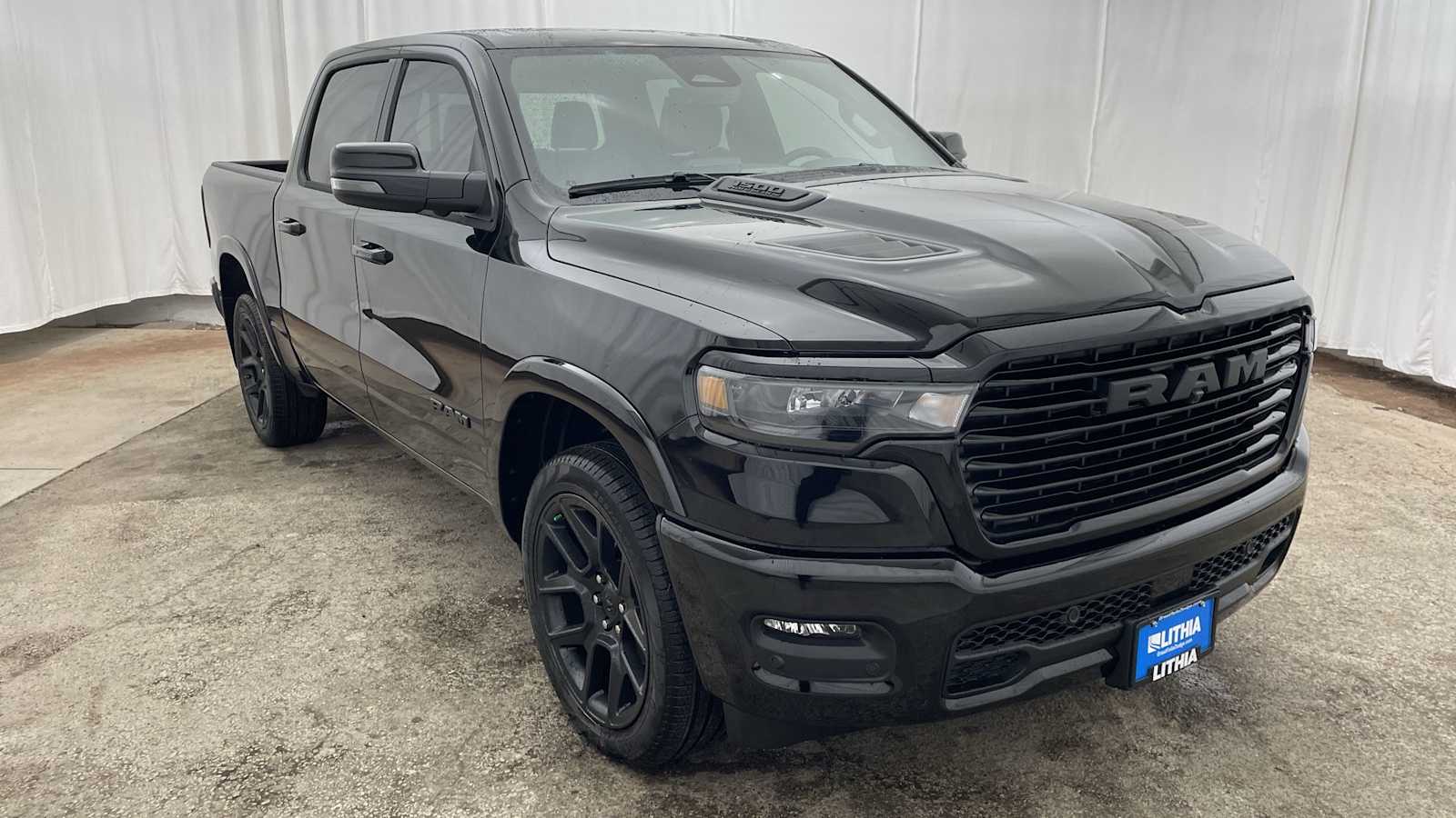 Thumbnail: 2026 RAM 1500 - 38