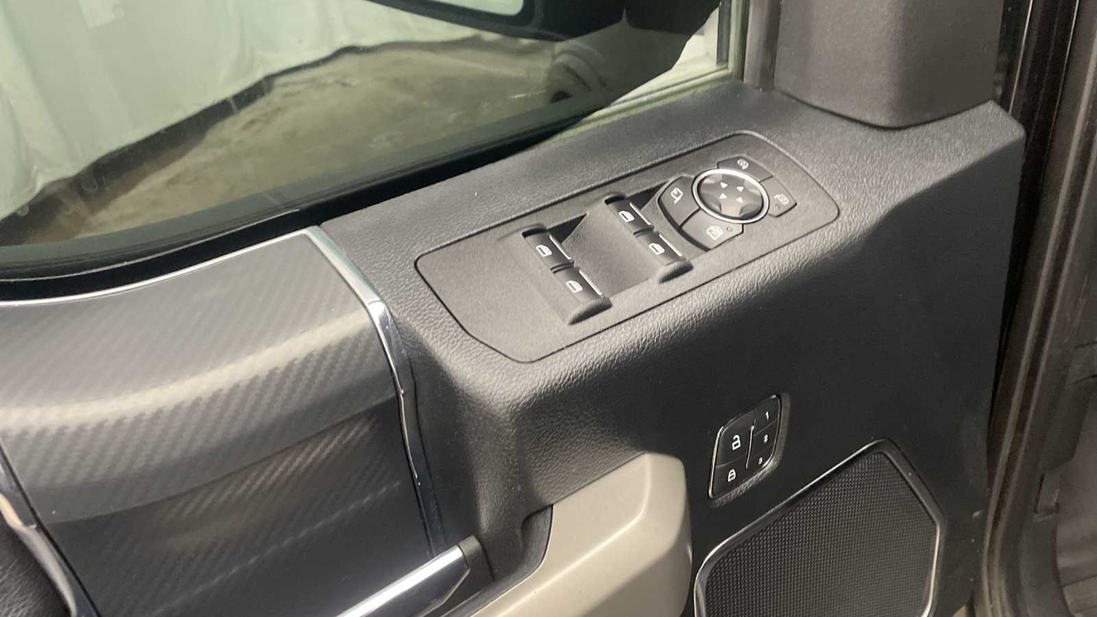 Thumbnail: 2019 Ford F-150 - 7