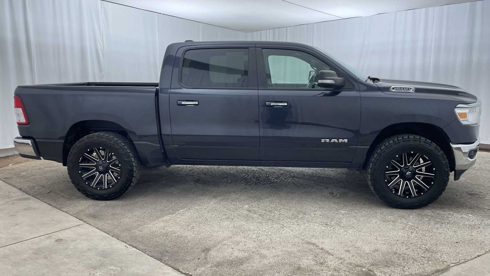 Thumbnail: 2019 RAM 1500 - 33