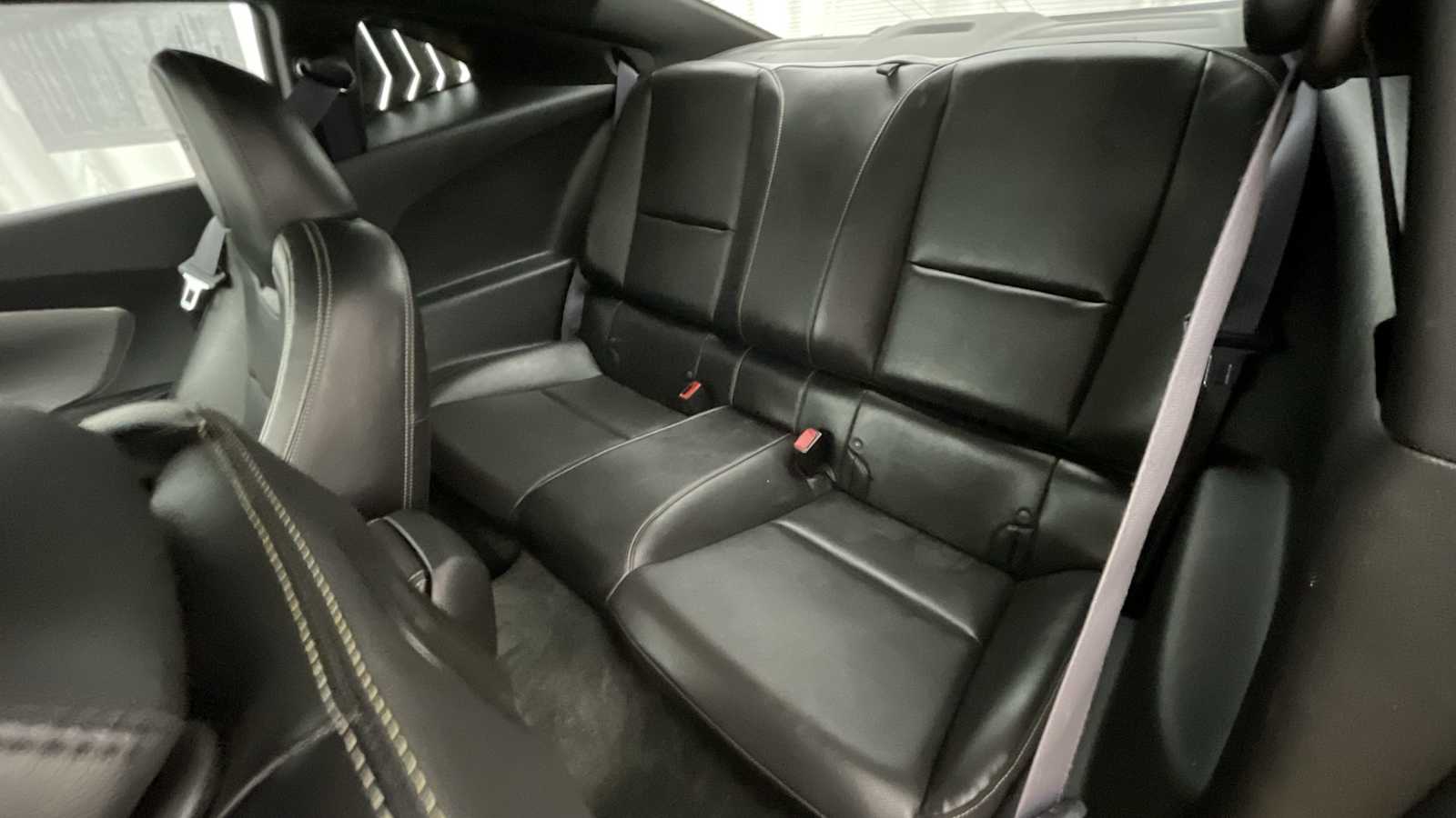 Thumbnail: 2011 Chevrolet Camaro - 8