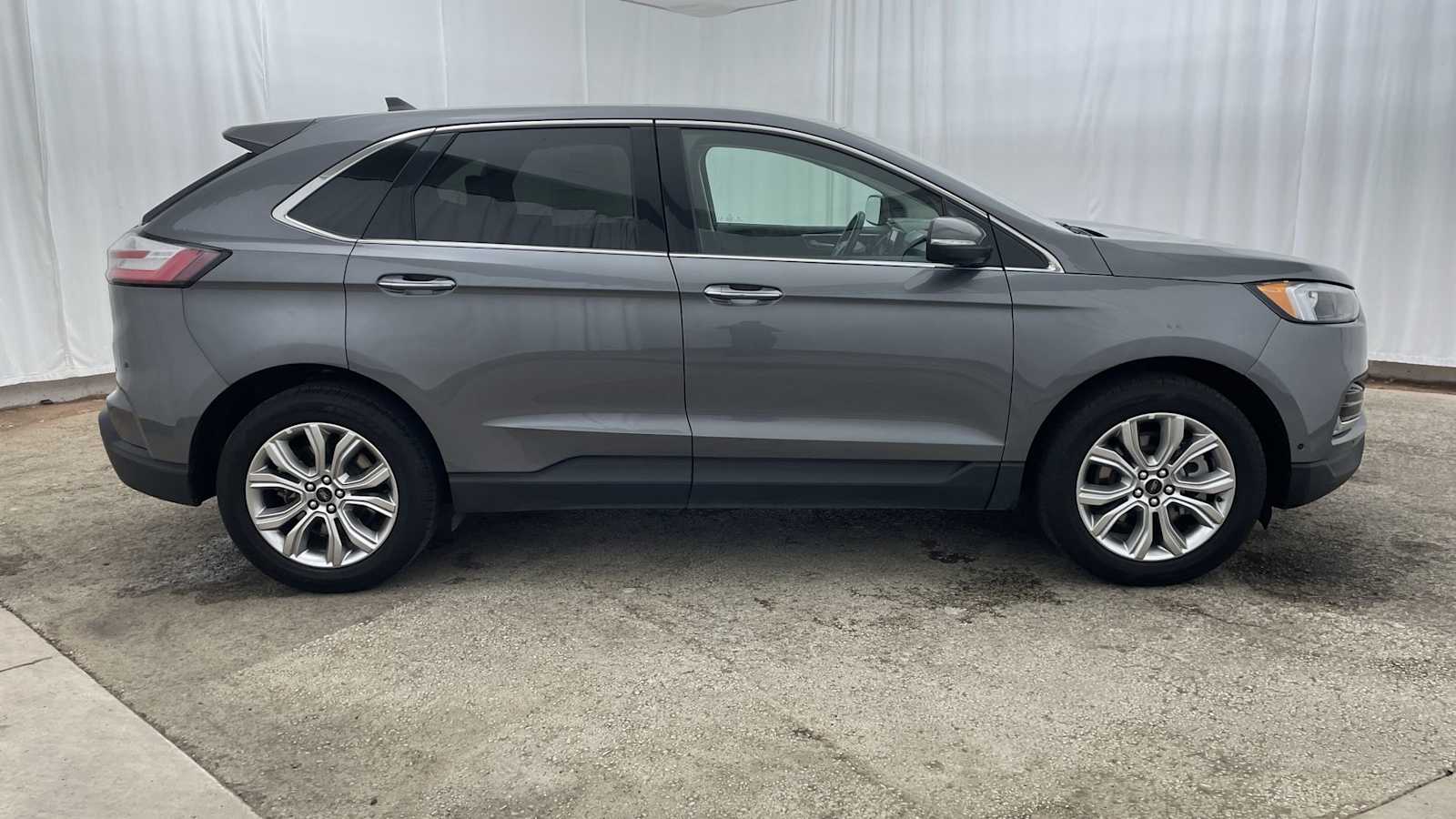 Thumbnail: 2024 Ford Edge - 33