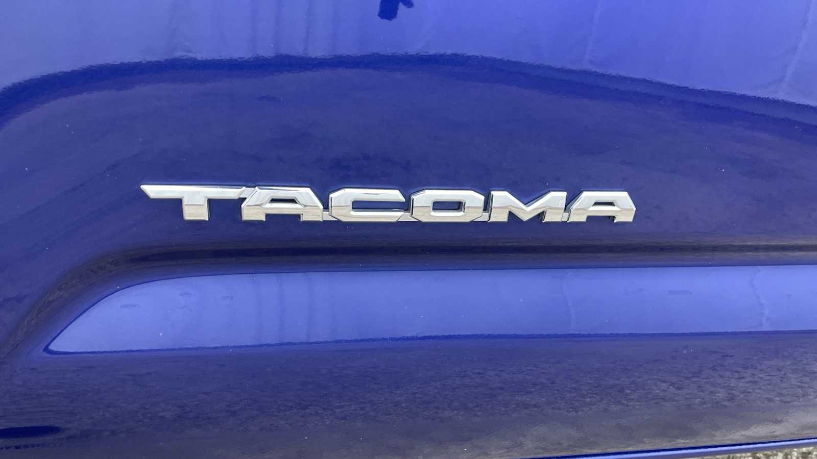 Thumbnail: 2023 Toyota Tacoma - 39