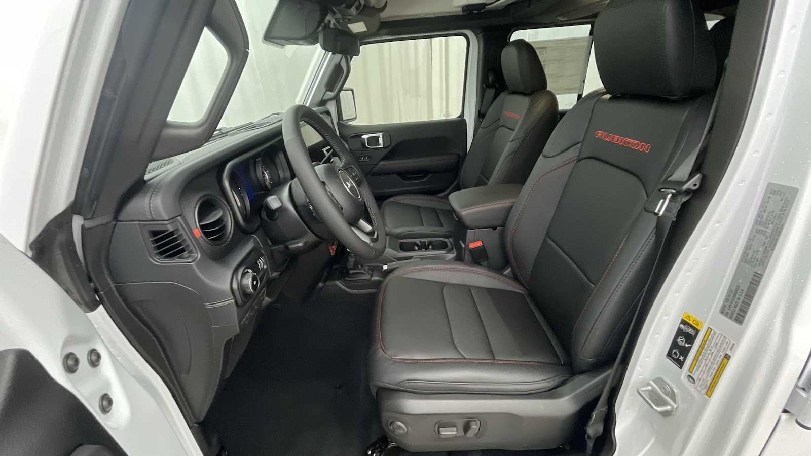 Thumbnail: 2025 Jeep Wrangler - 5