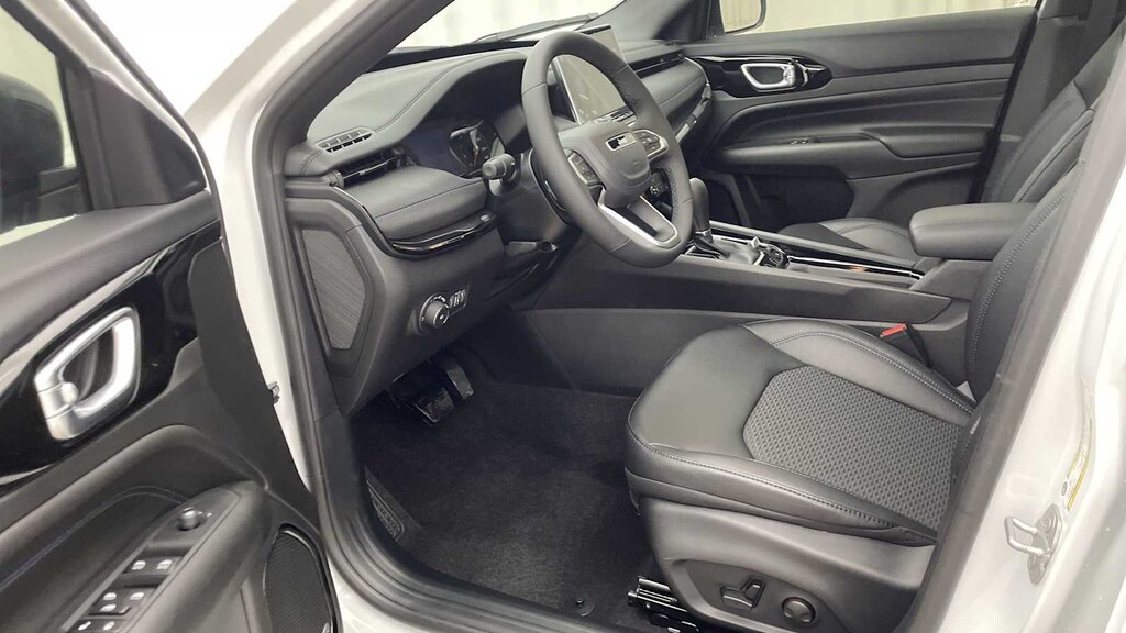 New 2026 Jeep Compass LATITUDE ALTITUDE 4X4 Sport Utility