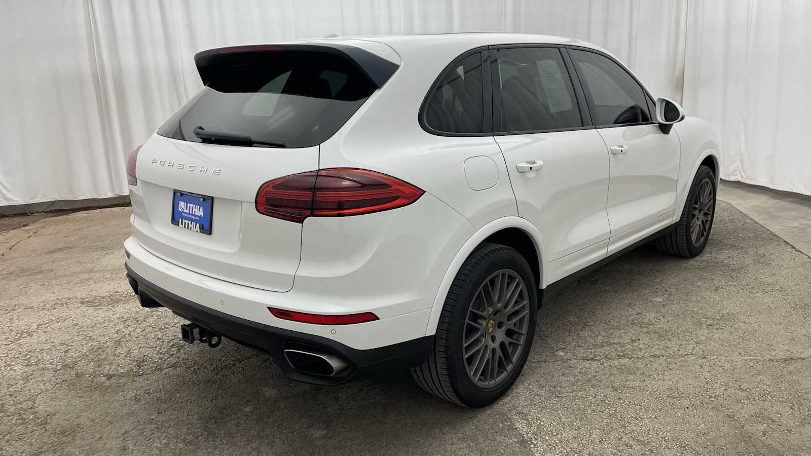 Thumbnail: 2018 Porsche Cayenne - 35