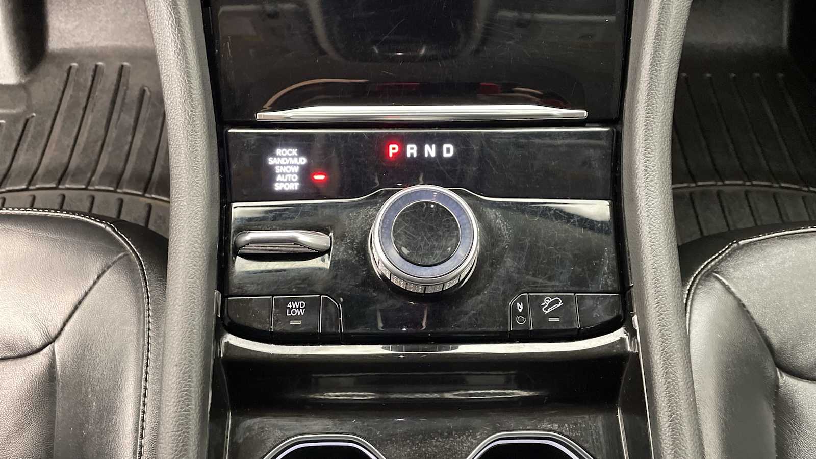 Thumbnail: 2022 Jeep Grand Cherokee - 22