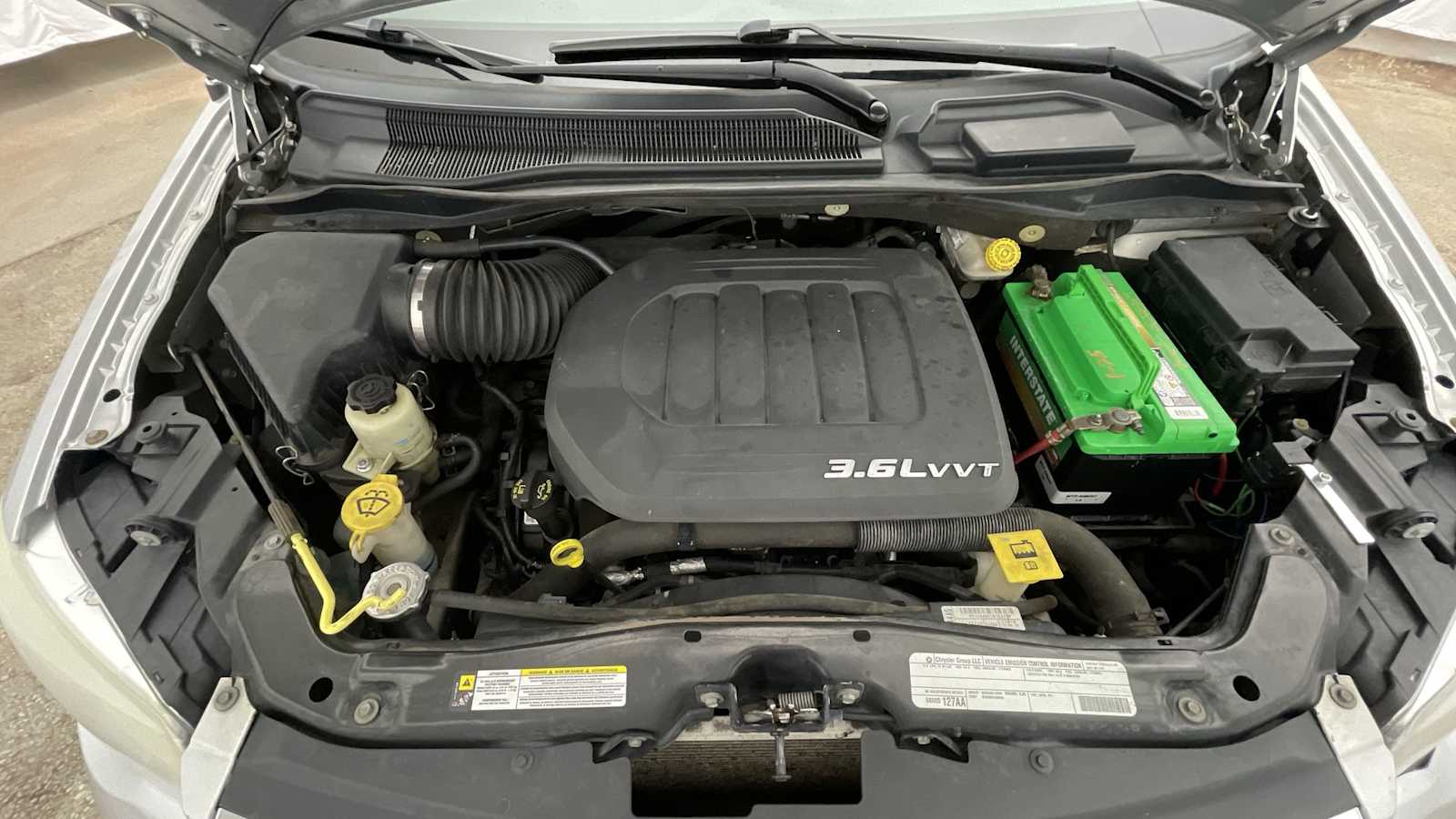 Thumbnail: 2011 Chrysler Town & Country - 24