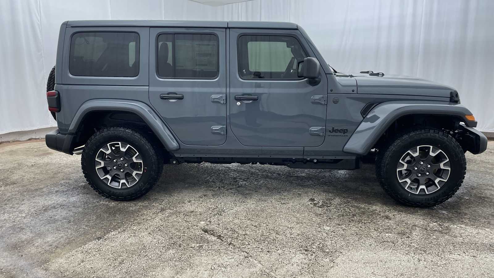 Thumbnail: 2026 Jeep Wrangler - 38