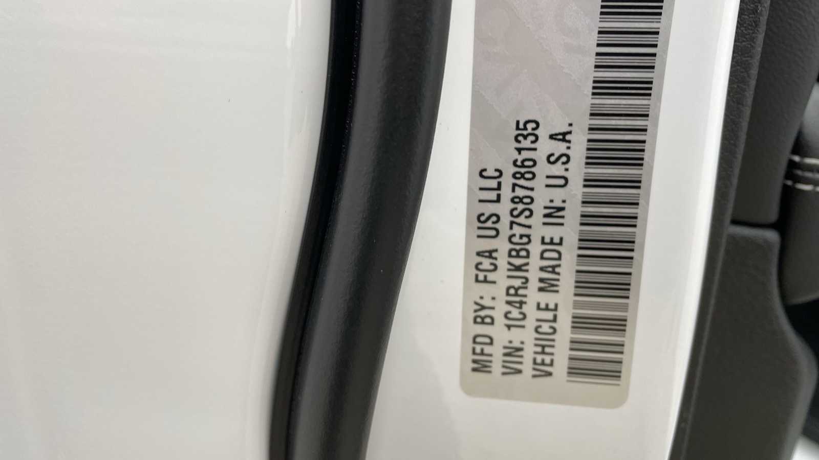 Thumbnail: 2025 Jeep Grand Cherokee - 31