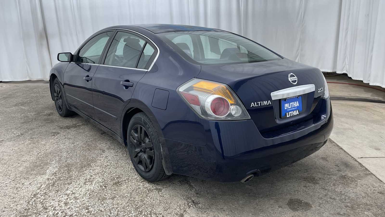 Thumbnail: 2012 Nissan Altima - 24