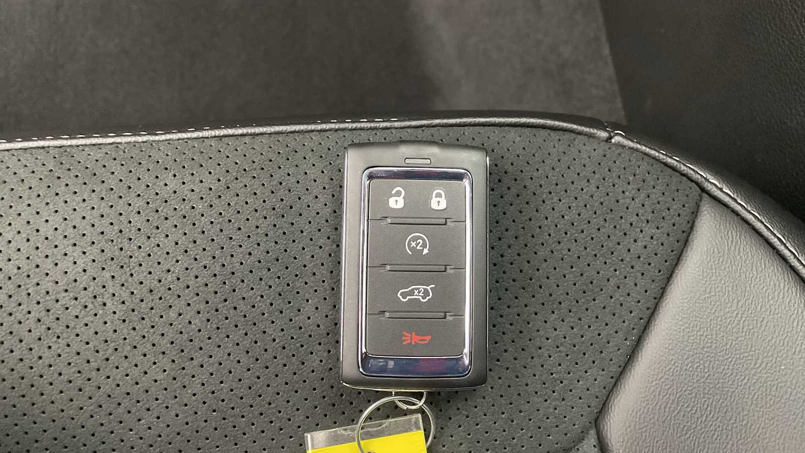 Thumbnail: 2025 Jeep Grand Cherokee - 23