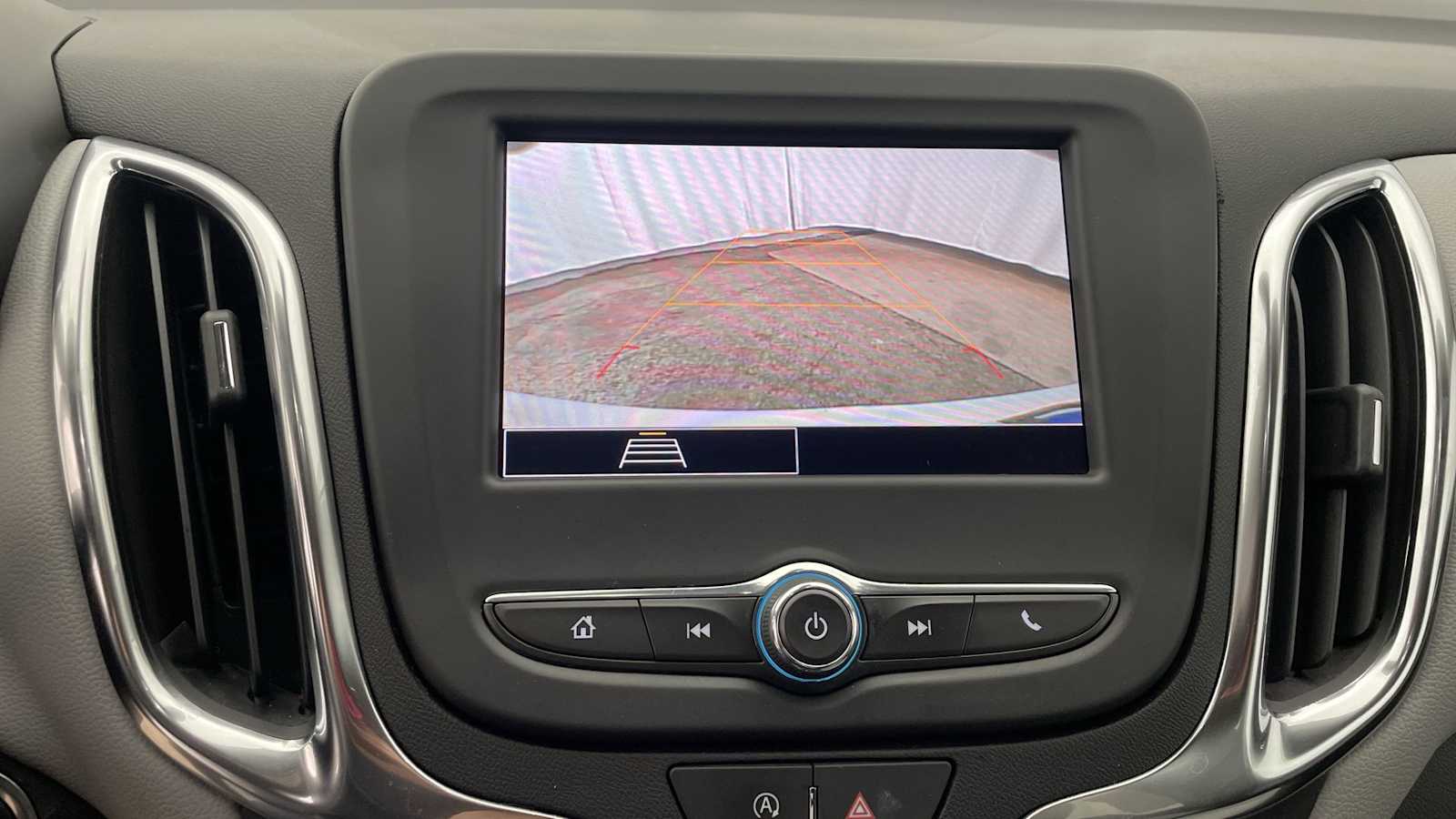 Thumbnail: 2024 Chevrolet Equinox - 4