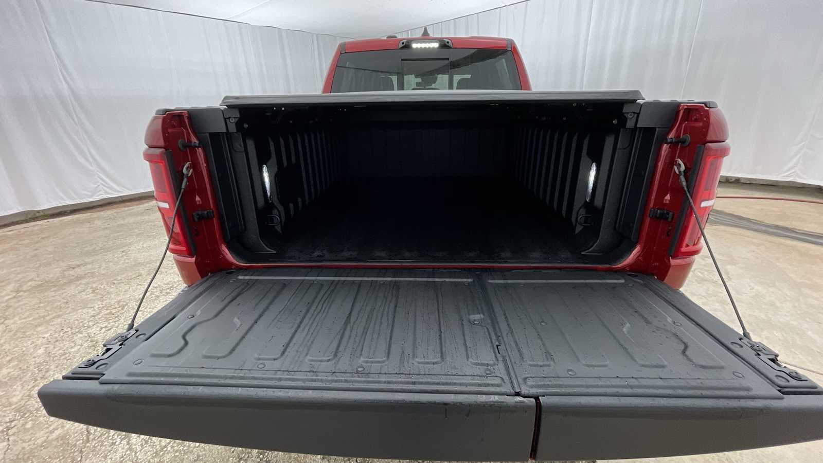 Thumbnail: 2026 RAM 1500 - 32