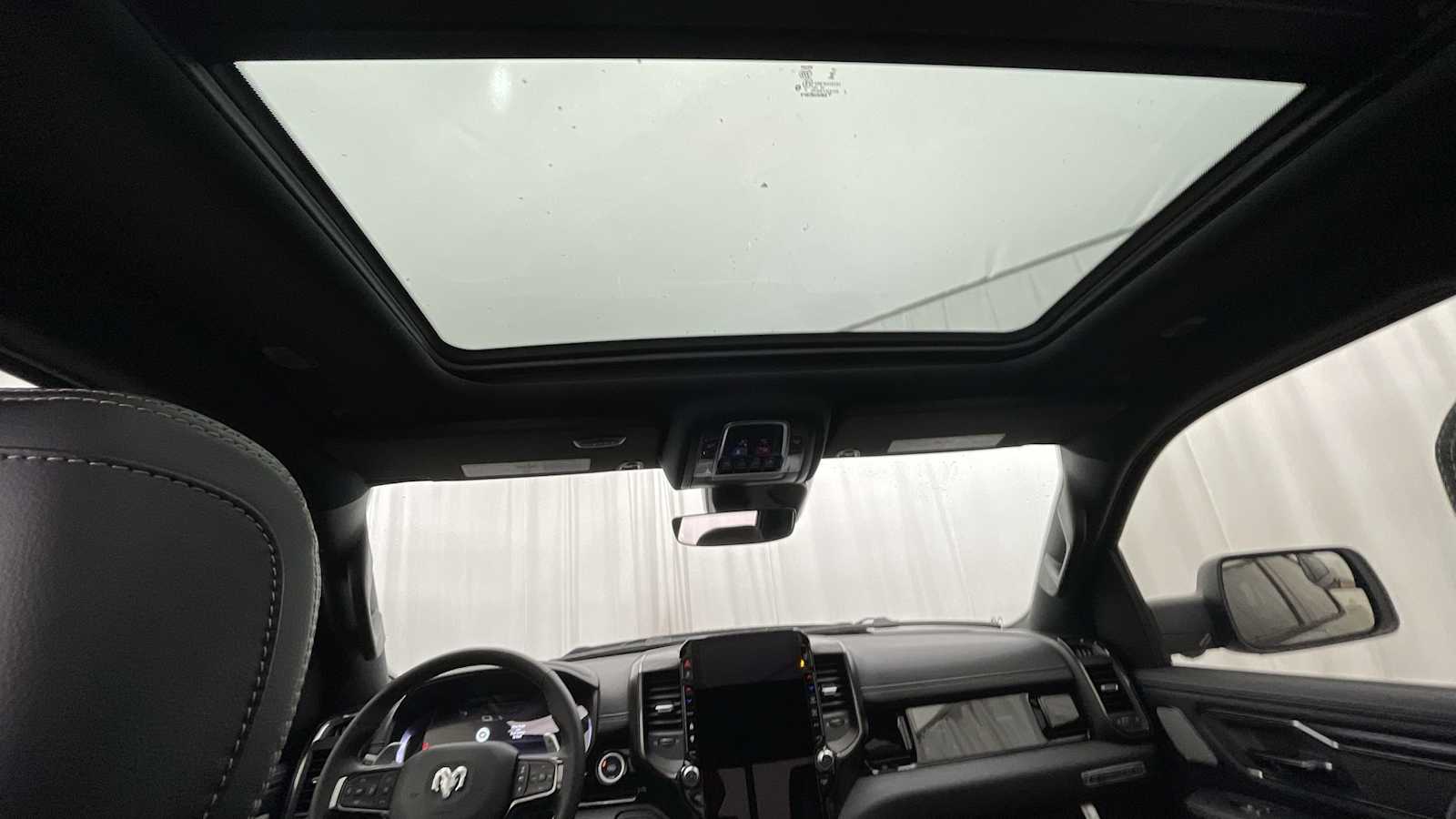 Thumbnail: 2026 RAM 1500 - 9