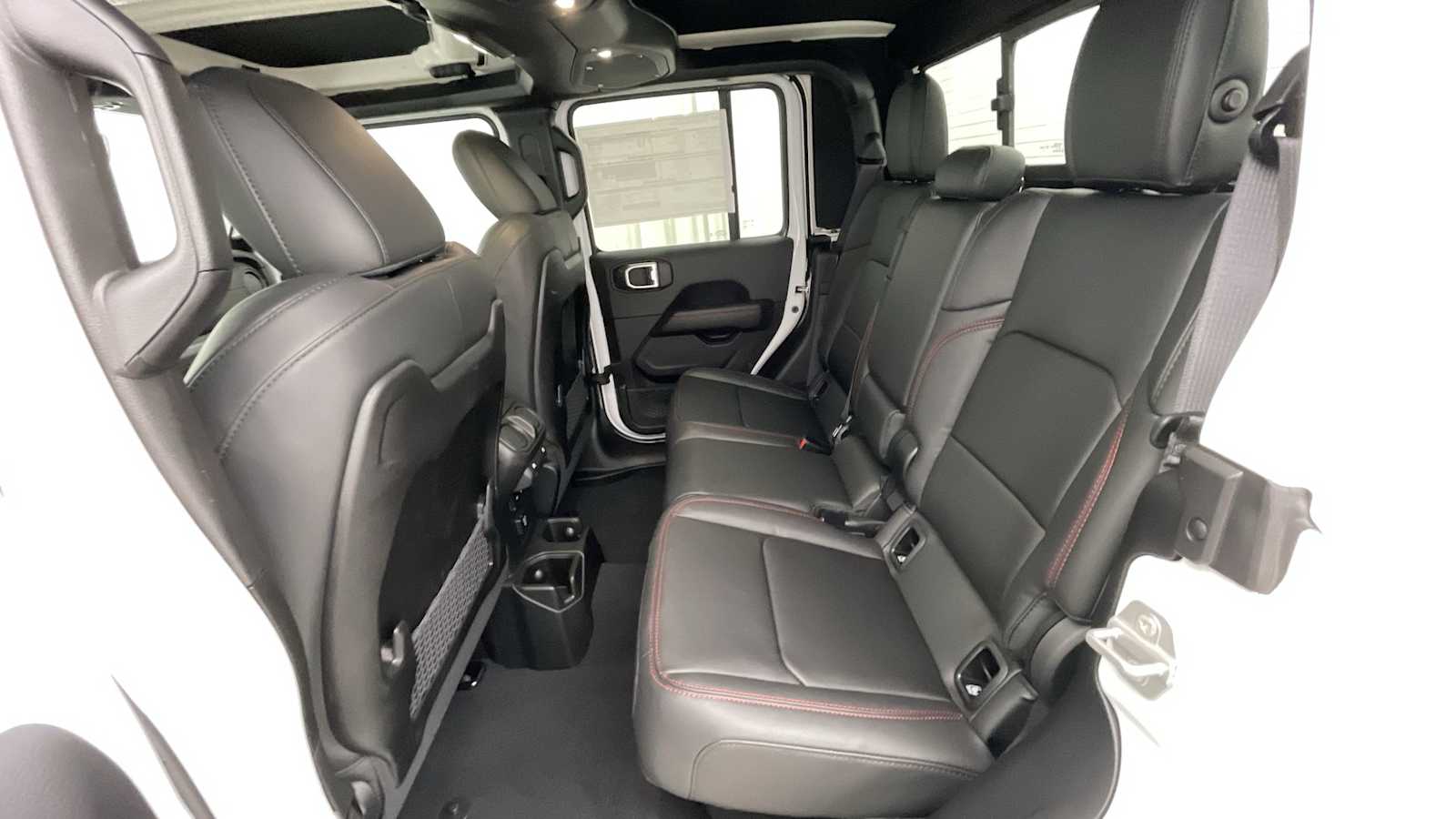 Thumbnail: 2026 Jeep Gladiator - 10