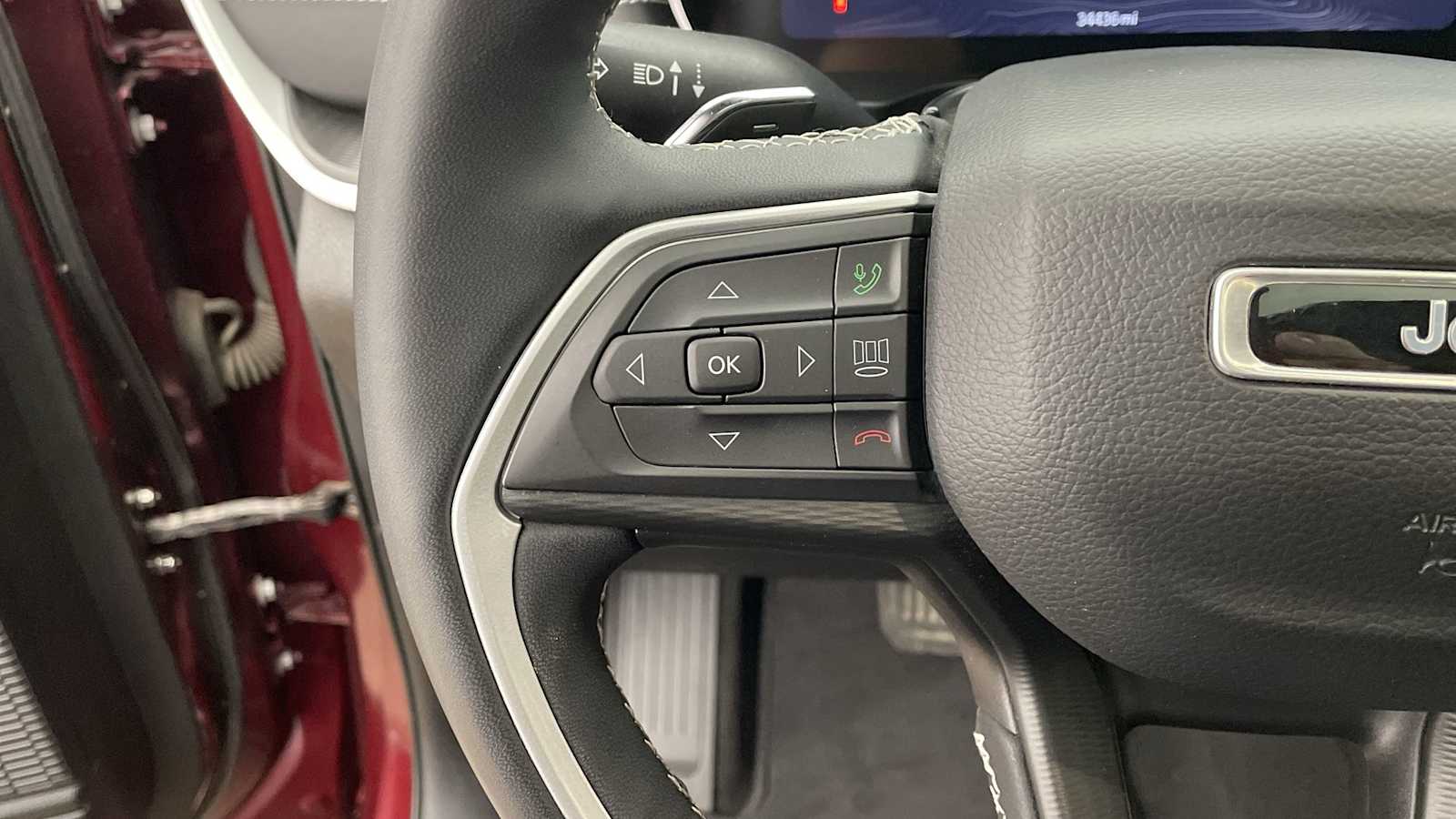 Thumbnail: 2023 Jeep Grand Cherokee - 13