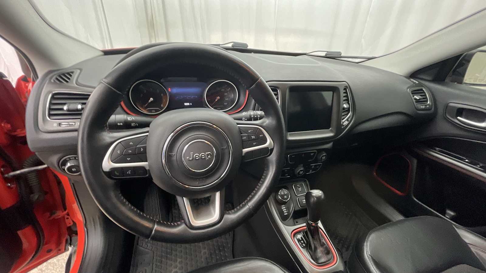 Thumbnail: 2019 Jeep Compass - 3