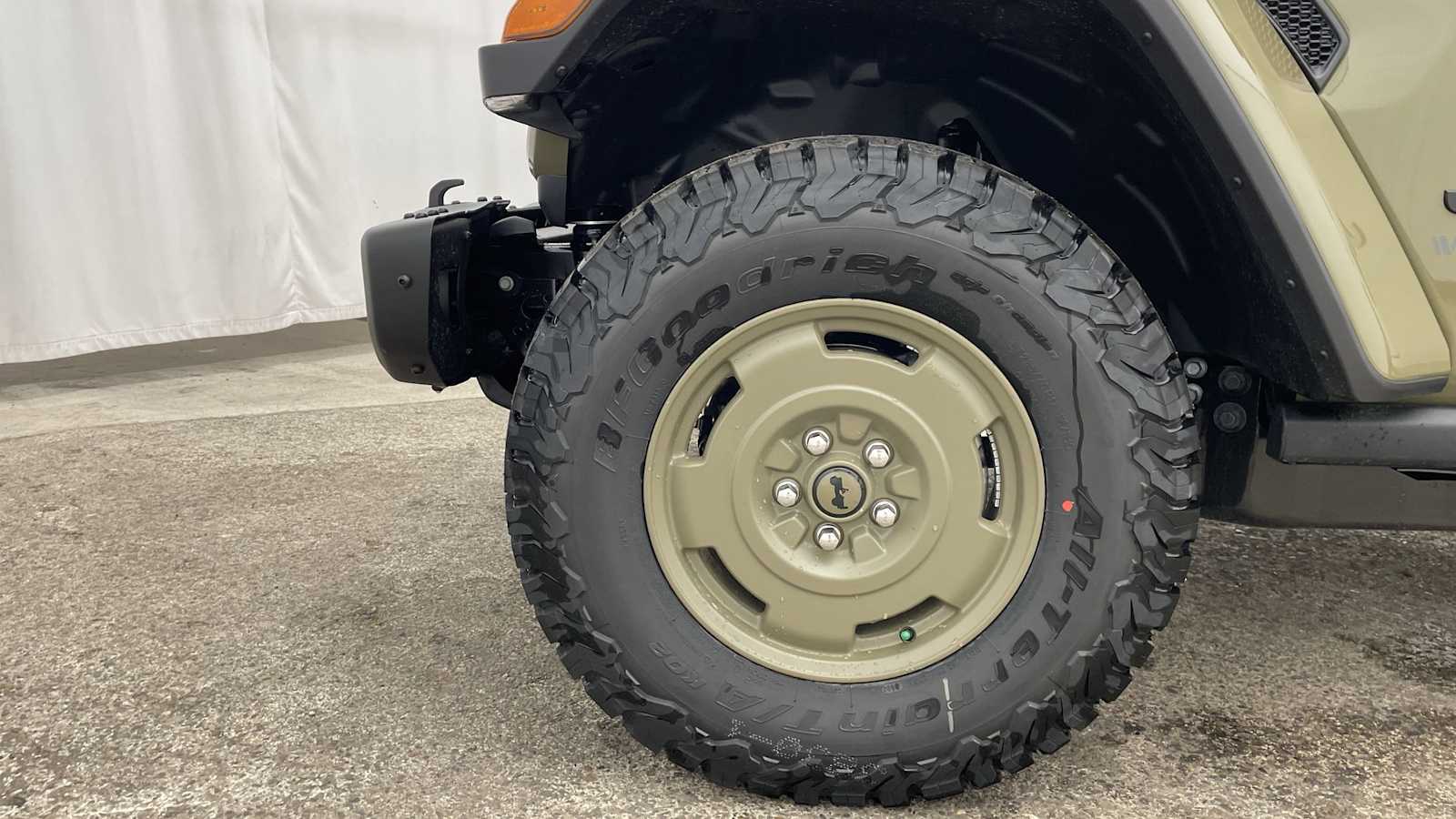 Thumbnail: 2026 Jeep Wrangler - 41